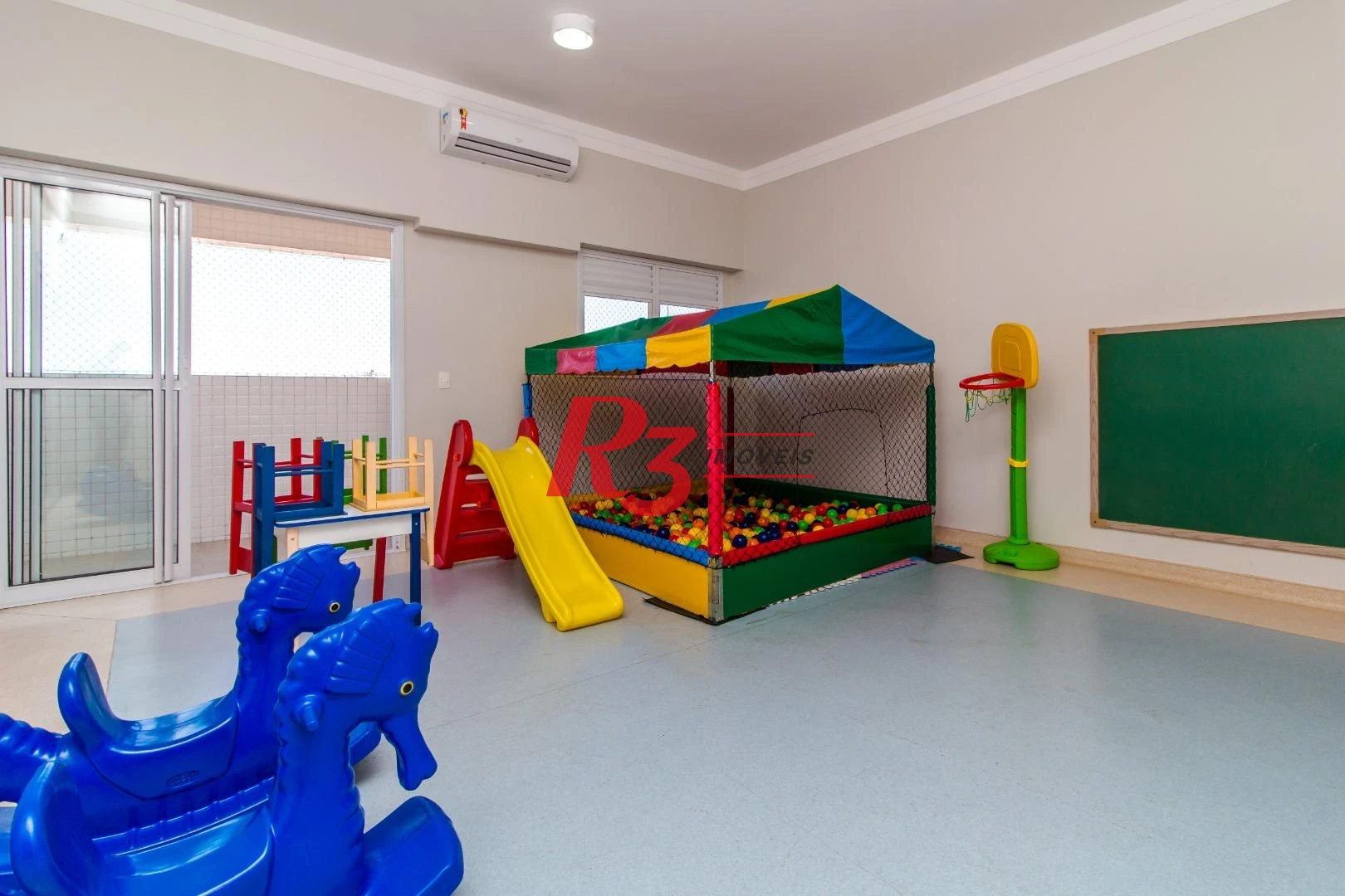 Apartamento com 2 dormitórios à venda, 81 m² por R$ 909.990,00 - Campo Grande - Santos/SP