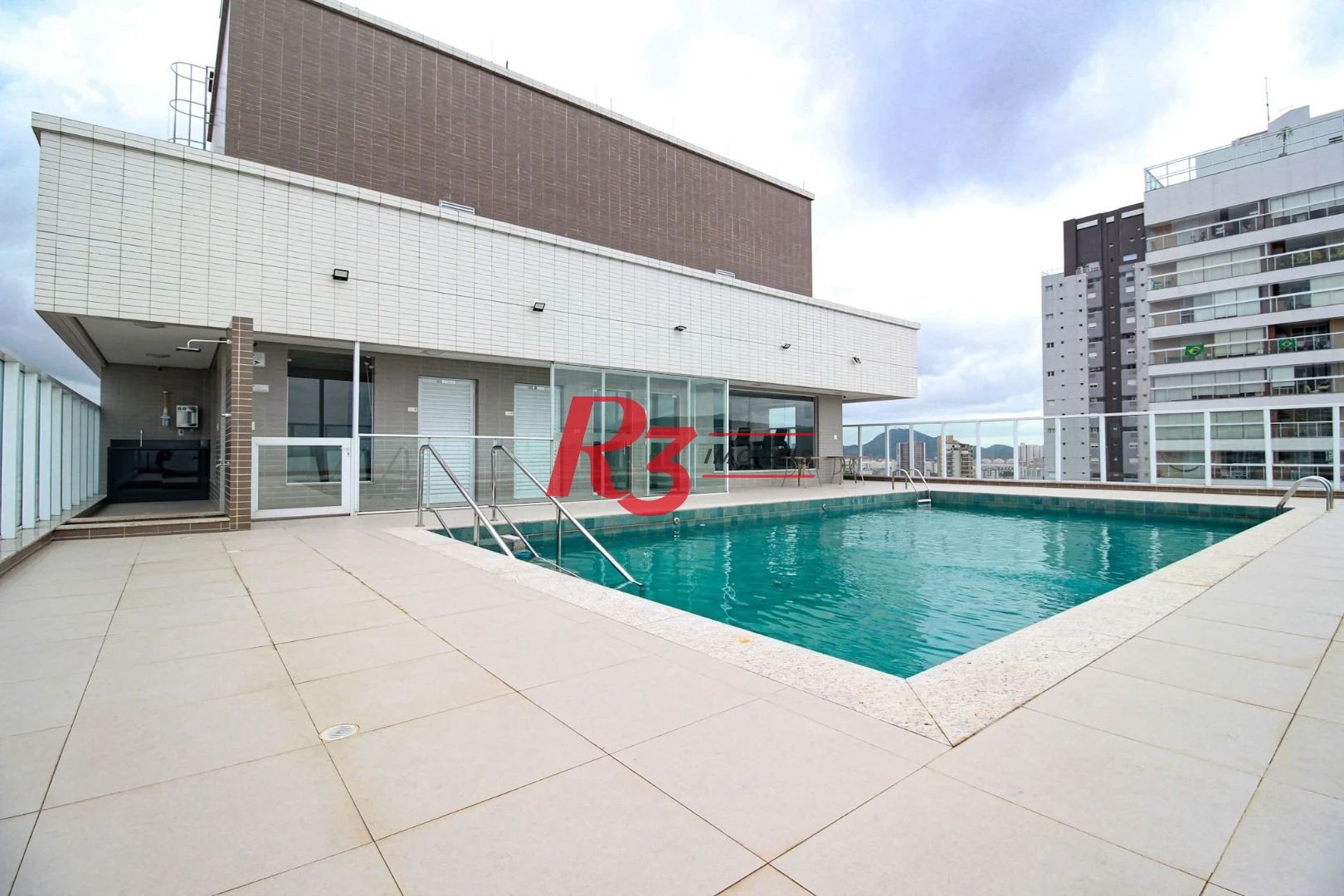 Apartamento com 2 dormitórios à venda, 105 m² por R$ 1.330.000,00 - Embaré - Santos/SP