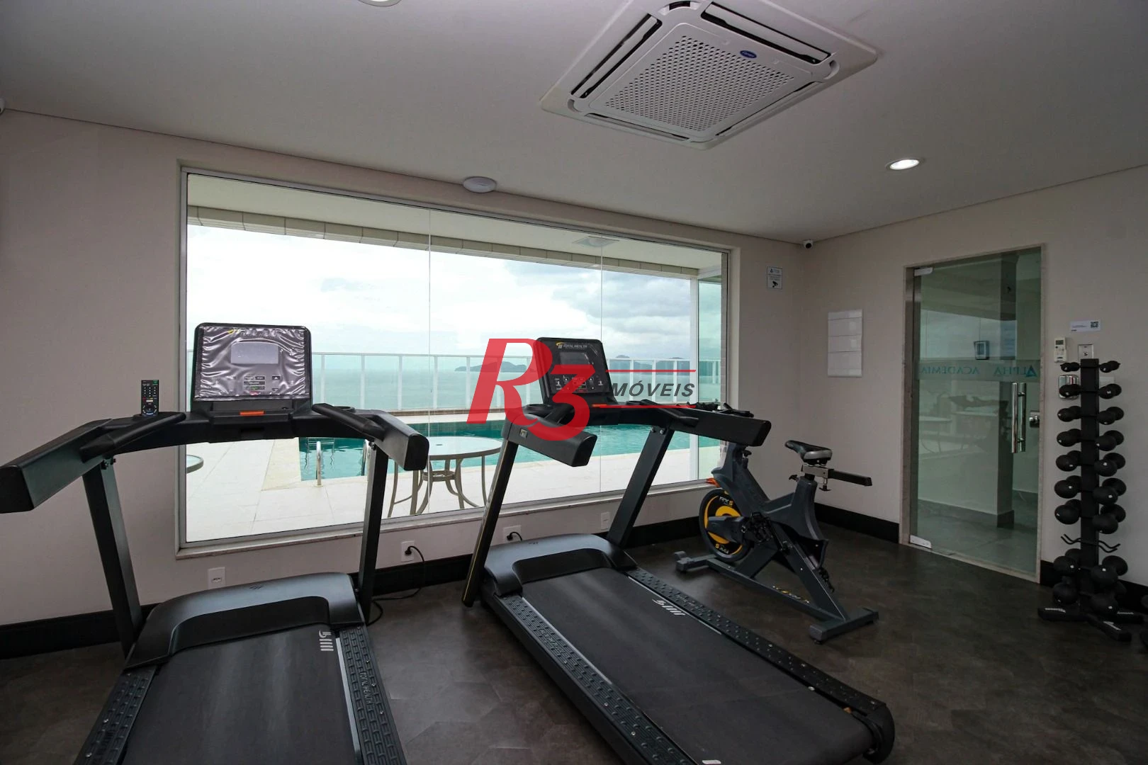 Apartamento com 2 dormitórios à venda, 105 m² por R$ 1.330.000,00 - Embaré - Santos/SP