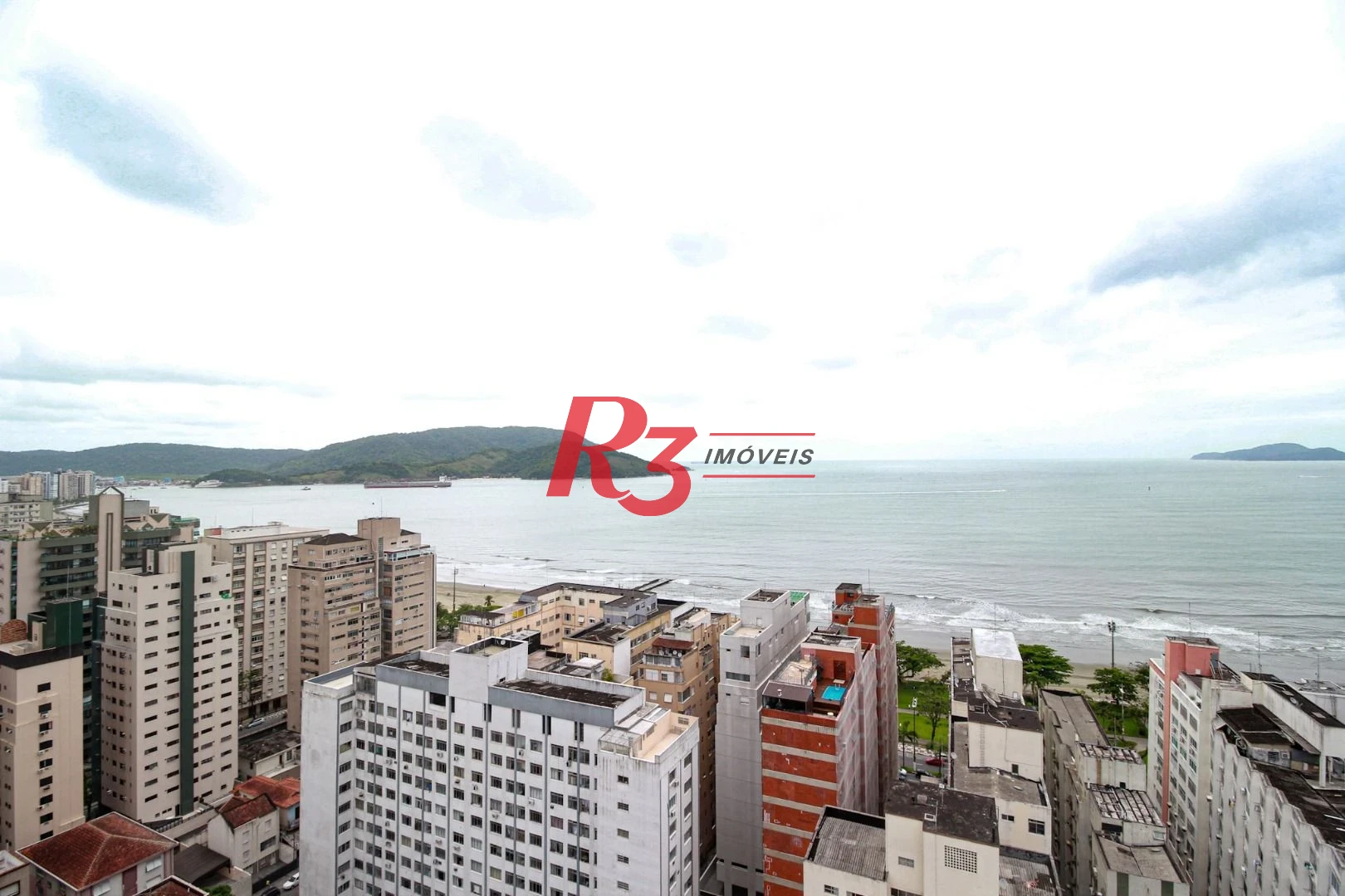 Apartamento com 2 dormitórios à venda, 105 m² por R$ 1.330.000,00 - Embaré - Santos/SP