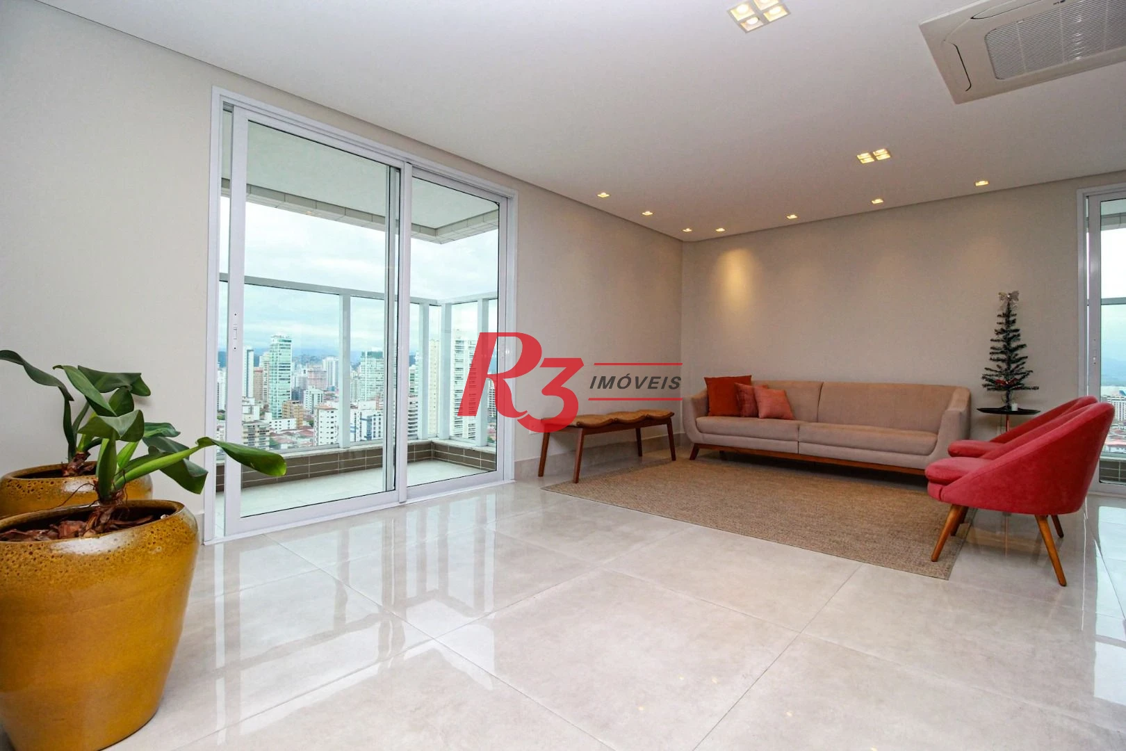 Apartamento com 2 dormitórios à venda, 105 m² por R$ 1.330.000,00 - Embaré - Santos/SP