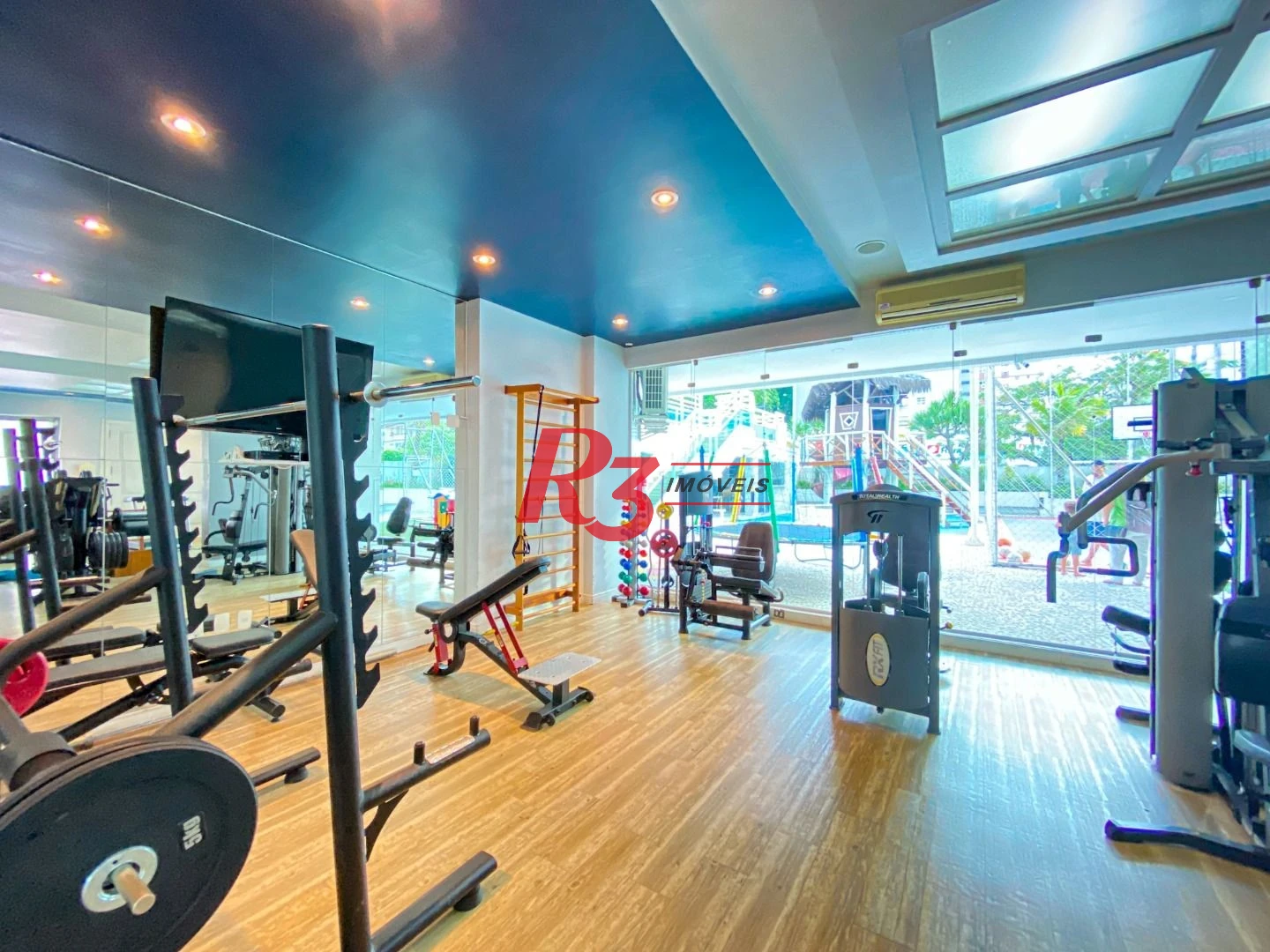 Apartamento com 3 dormitórios à venda, 232 m² por R$ 3.990.000,00 - Embaré - Santos/SP