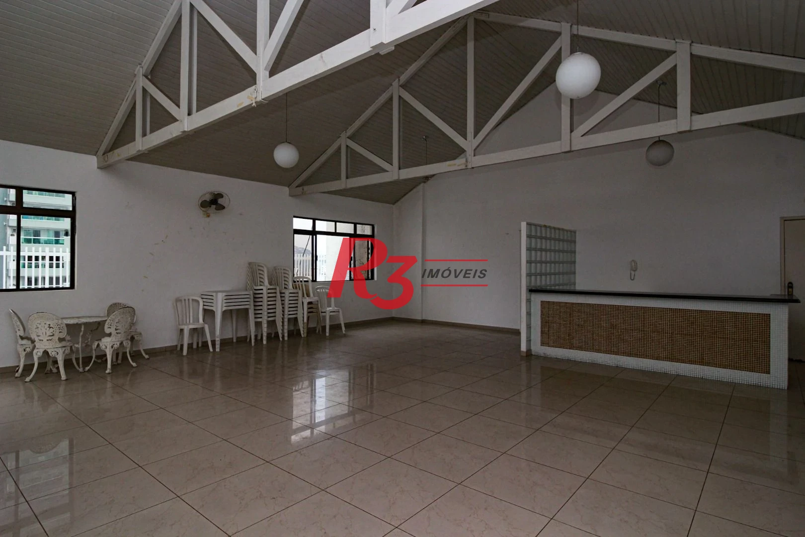 Apartamento com 3 dormitórios à venda, 150 m² por R$ 1.180.000,00 - Gonzaga - Santos/SP