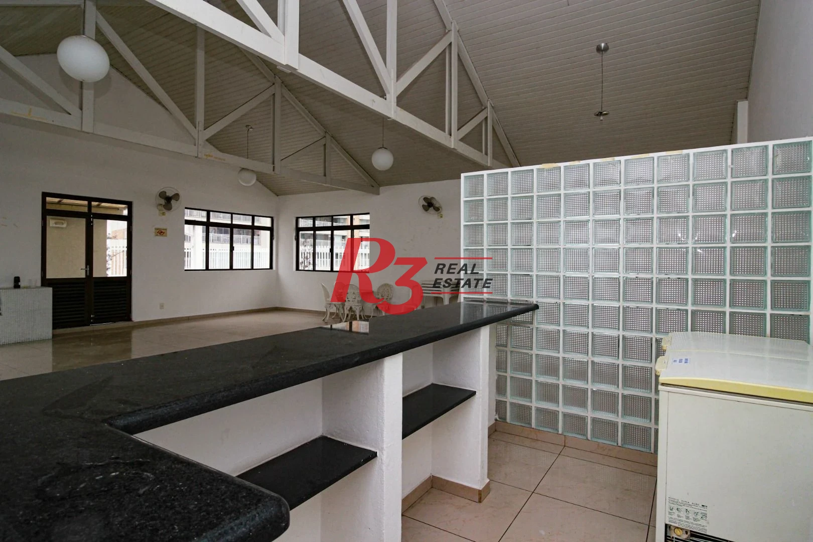 Apartamento com 3 dormitórios para alugar, 160 m² por R$ 7.500,00/mês - Gonzaga - Santos/SP