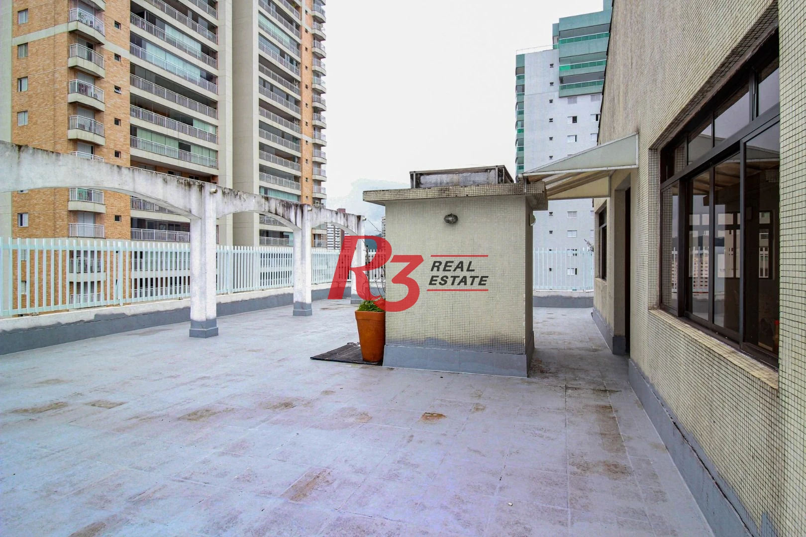 Apartamento com 3 dormitórios para alugar, 160 m² por R$ 7.500,00/mês - Gonzaga - Santos/SP