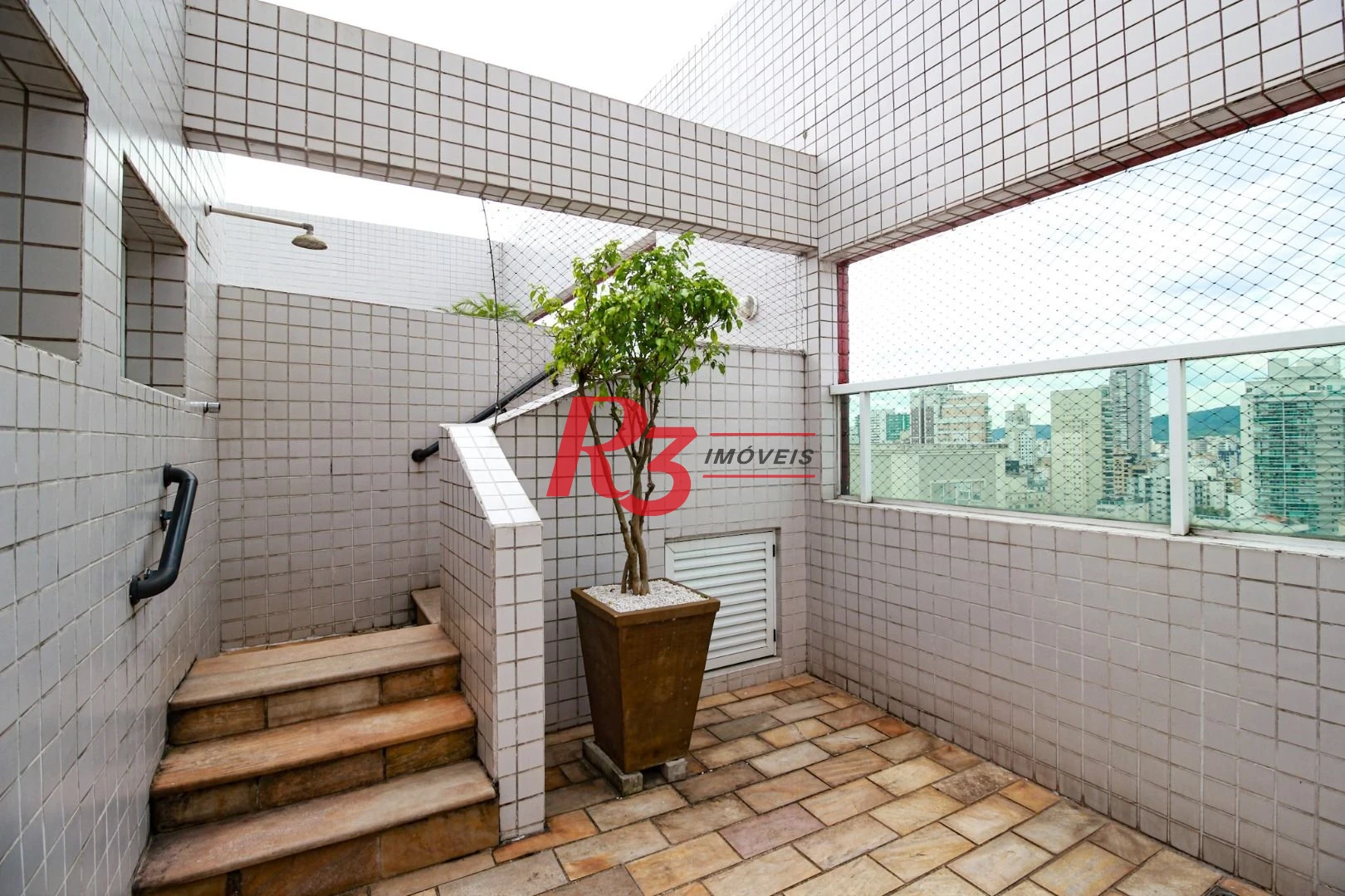 Apartamento com 3 dormitórios à venda, 93 m² por R$ 1.300.000,00 - Gonzaga - Santos/SP