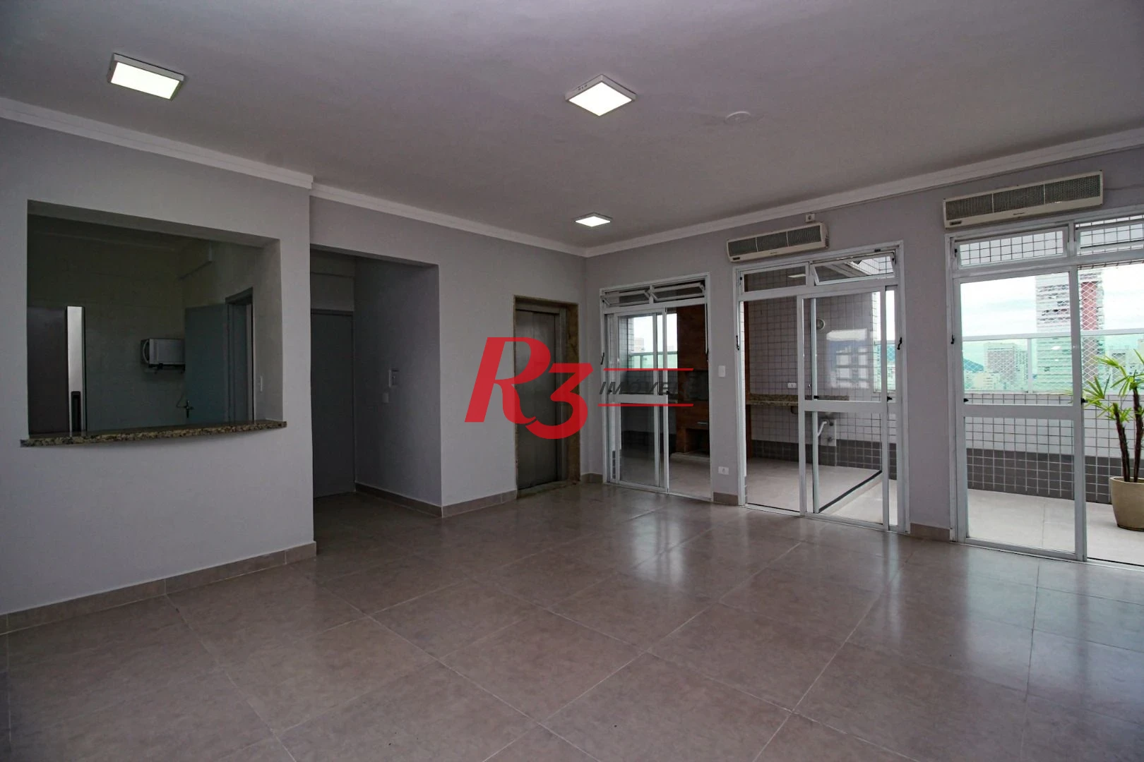 Apartamento com 3 dormitórios à venda, 93 m² por R$ 1.300.000,00 - Gonzaga - Santos/SP