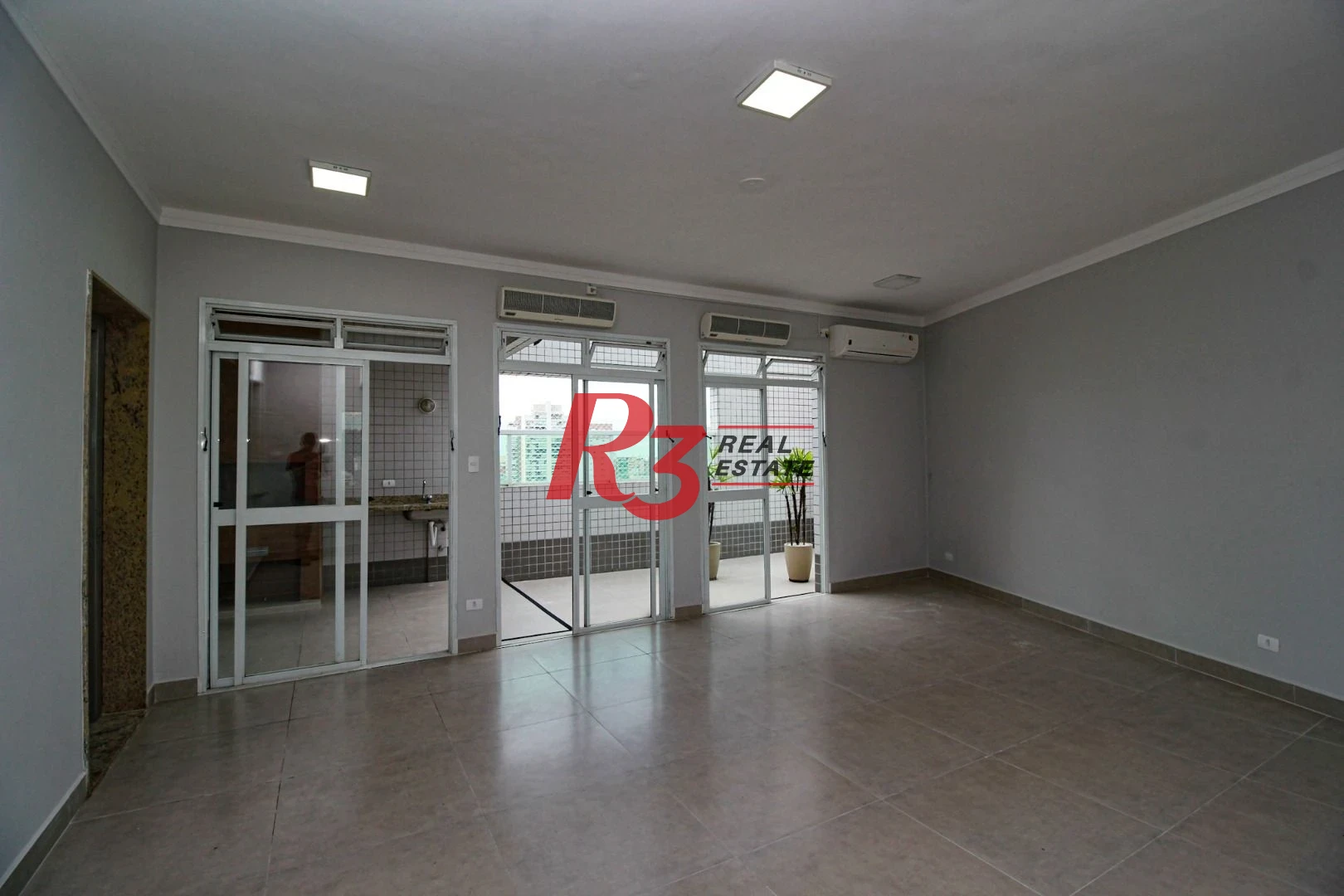Apartamento com 3 dormitórios à venda, 93 m² por R$ 1.150.000,00 - Gonzaga - Santos/SP