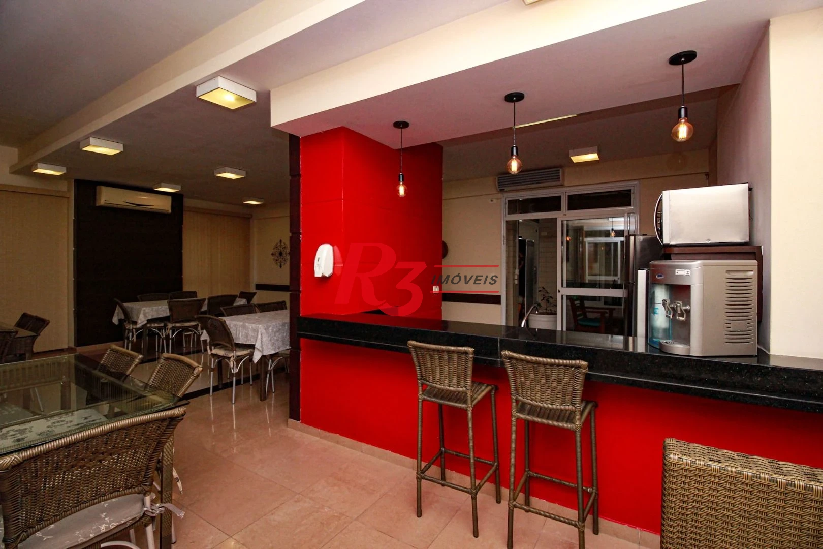 Apartamento com 2 dormitórios à venda, 91 m² por R$ 1.290.000,00 - Gonzaga - Santos/SP