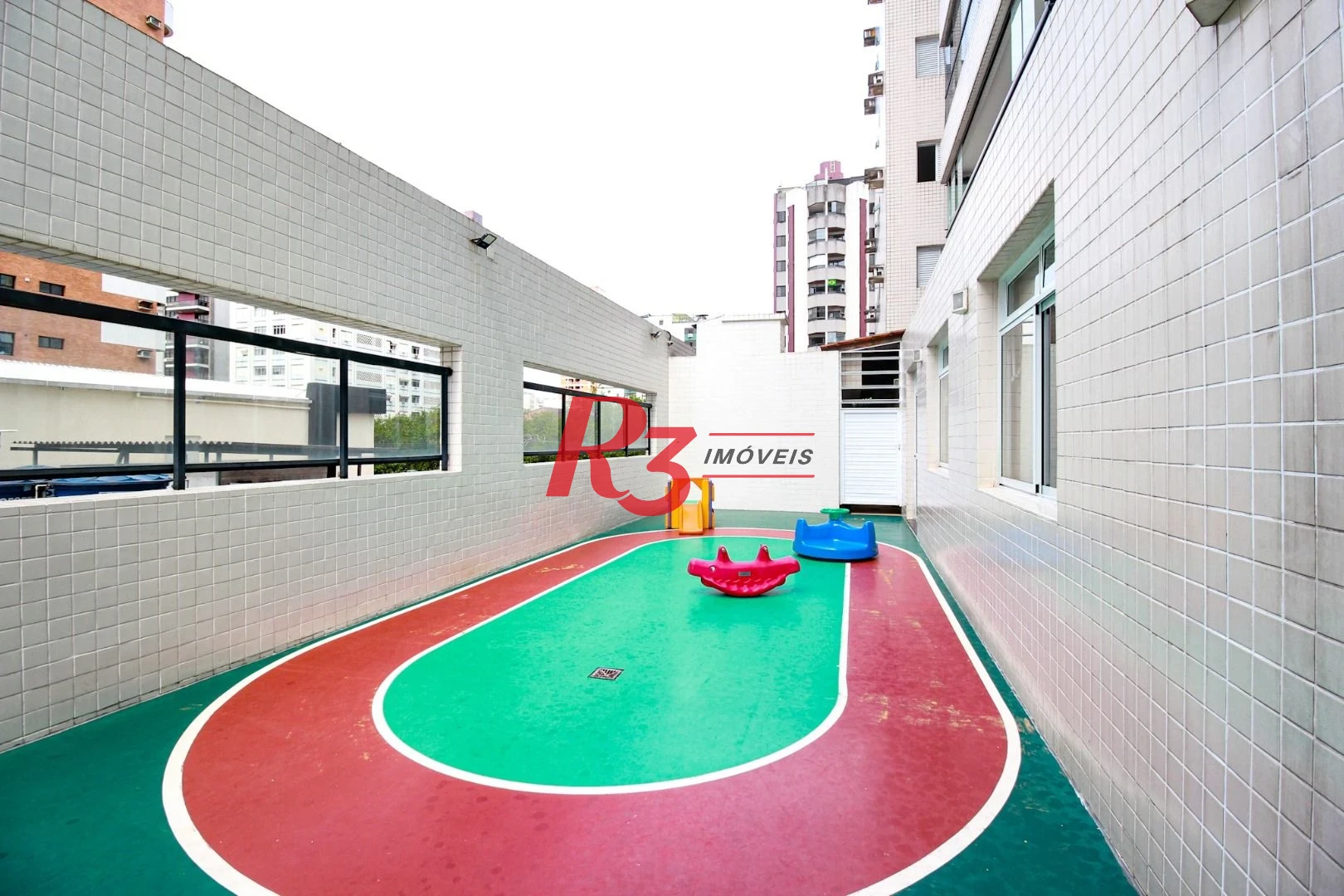 Apartamento com 2 dormitórios à venda, 91 m² por R$ 1.290.000,00 - Gonzaga - Santos/SP