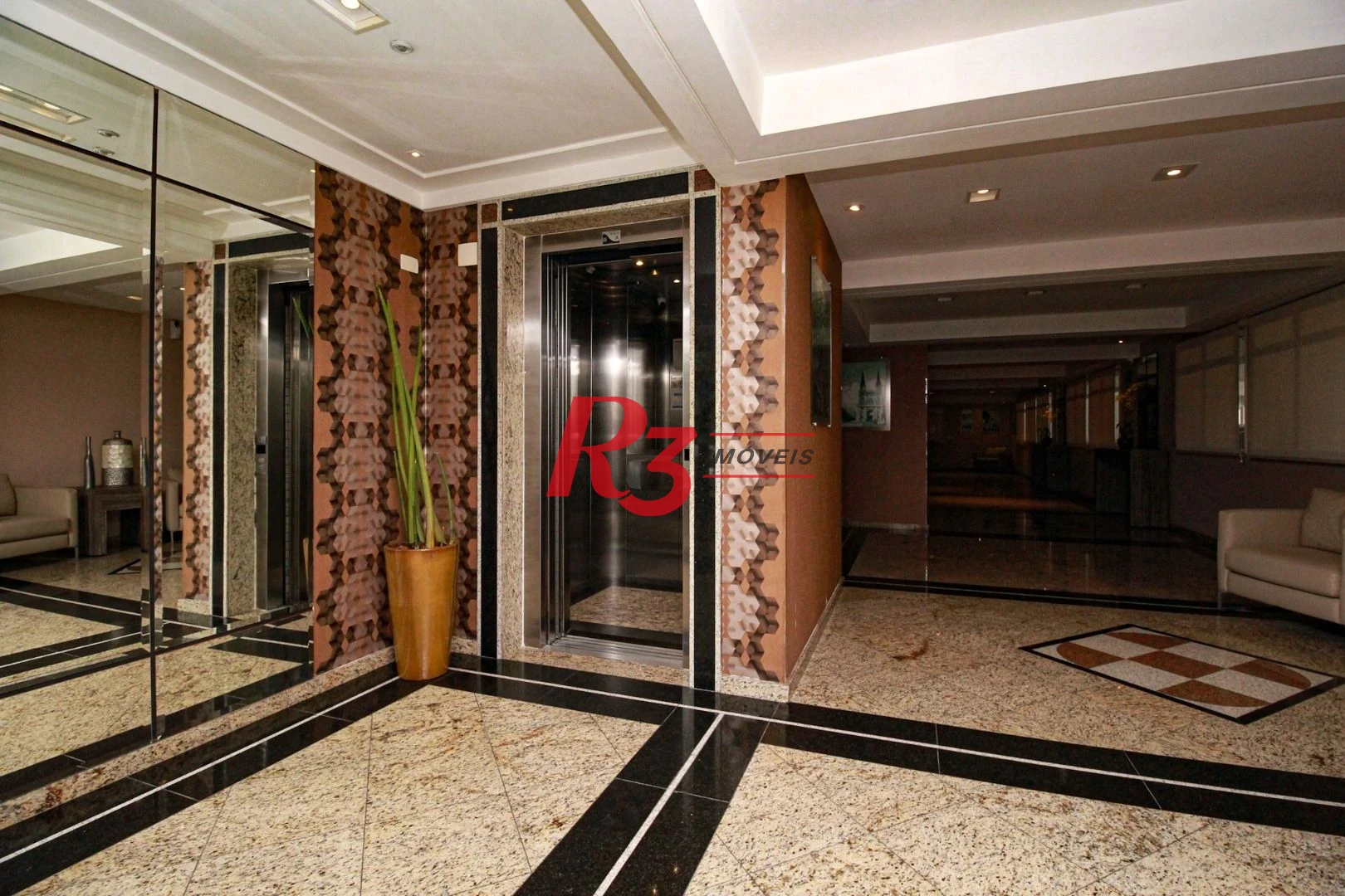 Apartamento com 2 dormitórios à venda, 91 m² por R$ 1.290.000,00 - Gonzaga - Santos/SP