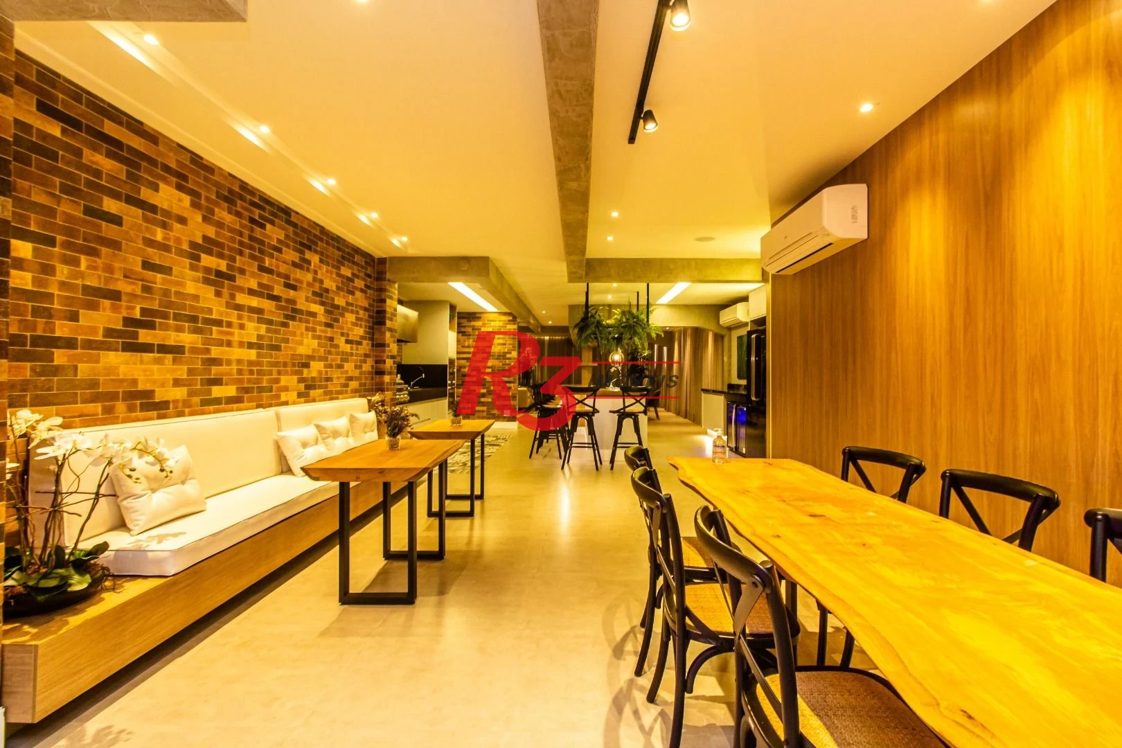 Apartamento à venda, 261 m² por R$ 1.596.000,00 - Gonzaga - Santos/SP