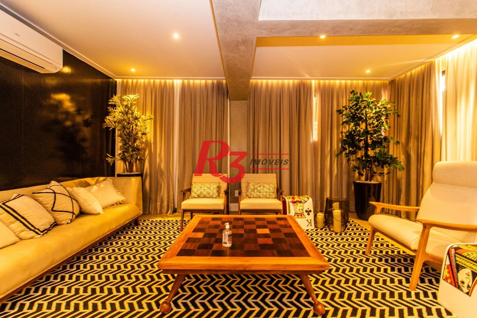 Apartamento à venda, 261 m² por R$ 1.596.000,00 - Gonzaga - Santos/SP