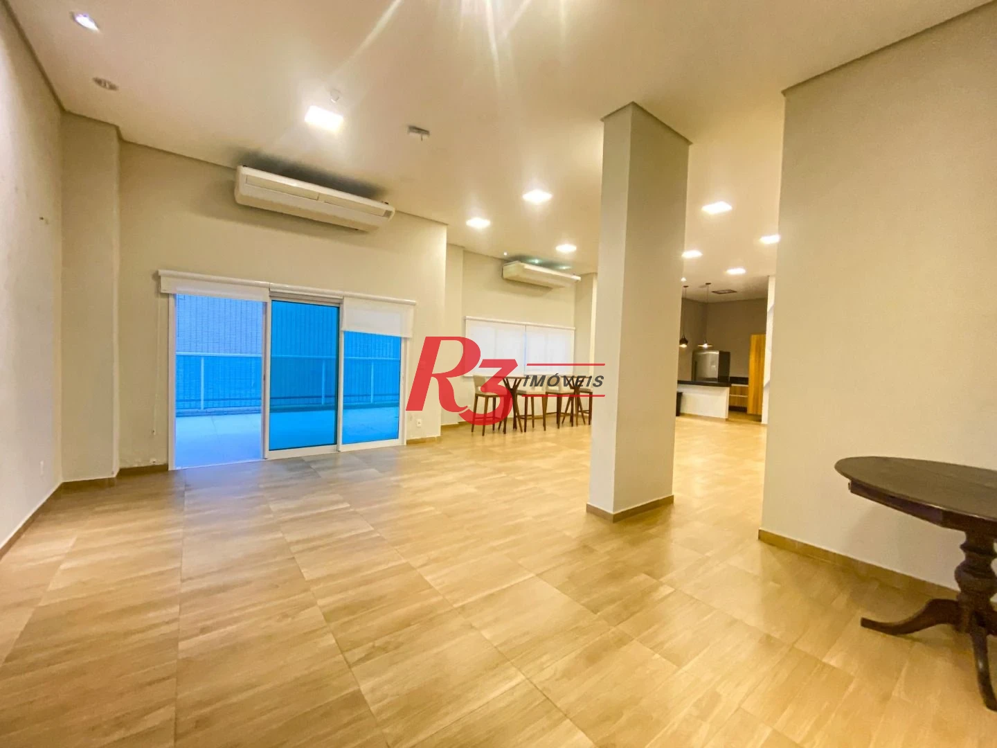 Apartamento com 3 dormitórios à venda, 129 m² por R$ 2.240.000,00 - Gonzaga - Santos/SP