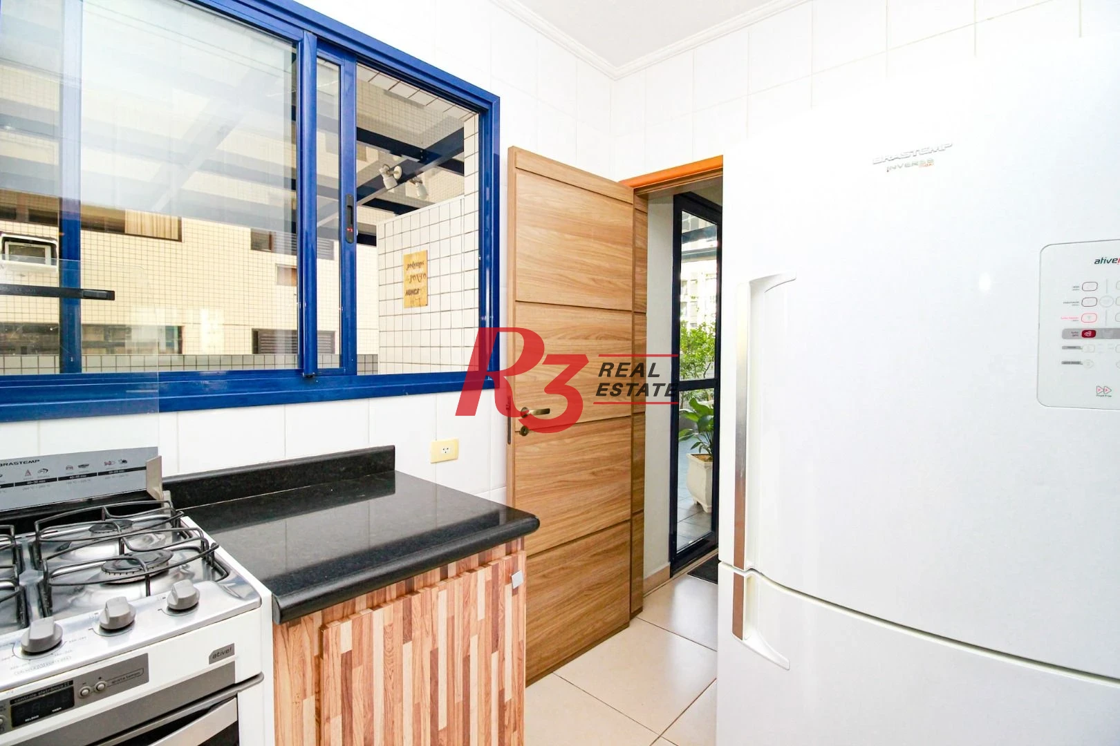 Apartamento com 3 dormitórios à venda, 159 m² por R$ 1.470.000,00 - Ponta da Praia - Santos/SP