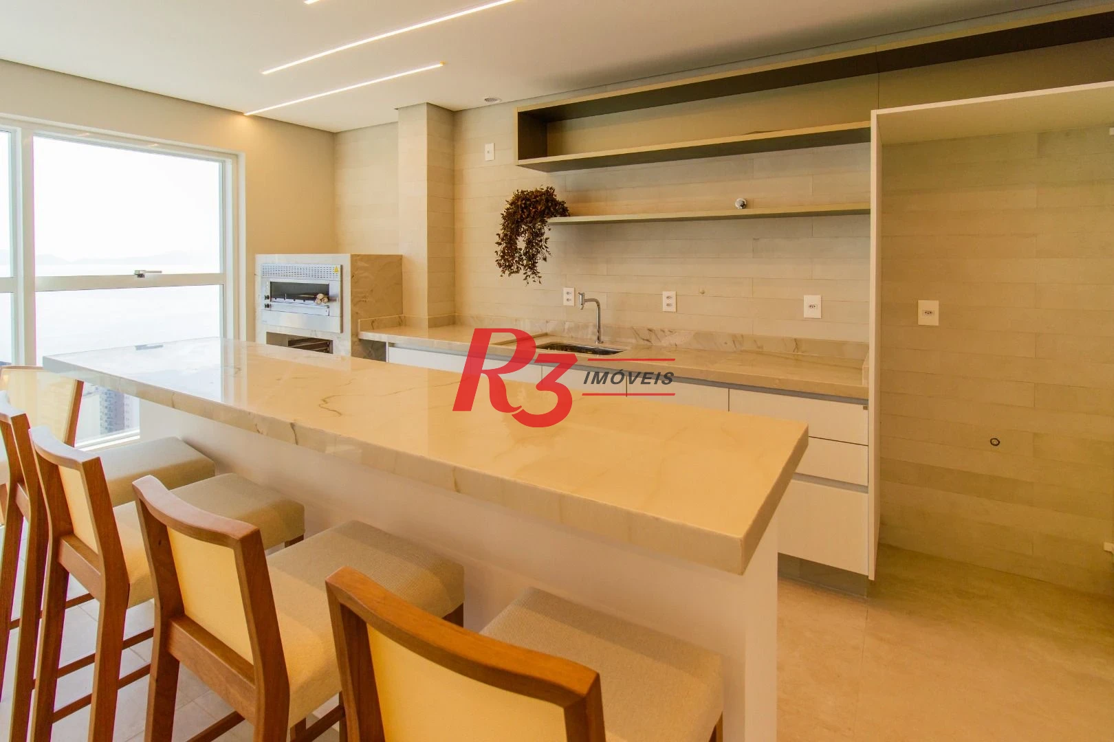 Apartamento com 2 dormitórios à venda, 99 m² por R$ 2.300.000,00 - Aparecida - Santos/SP