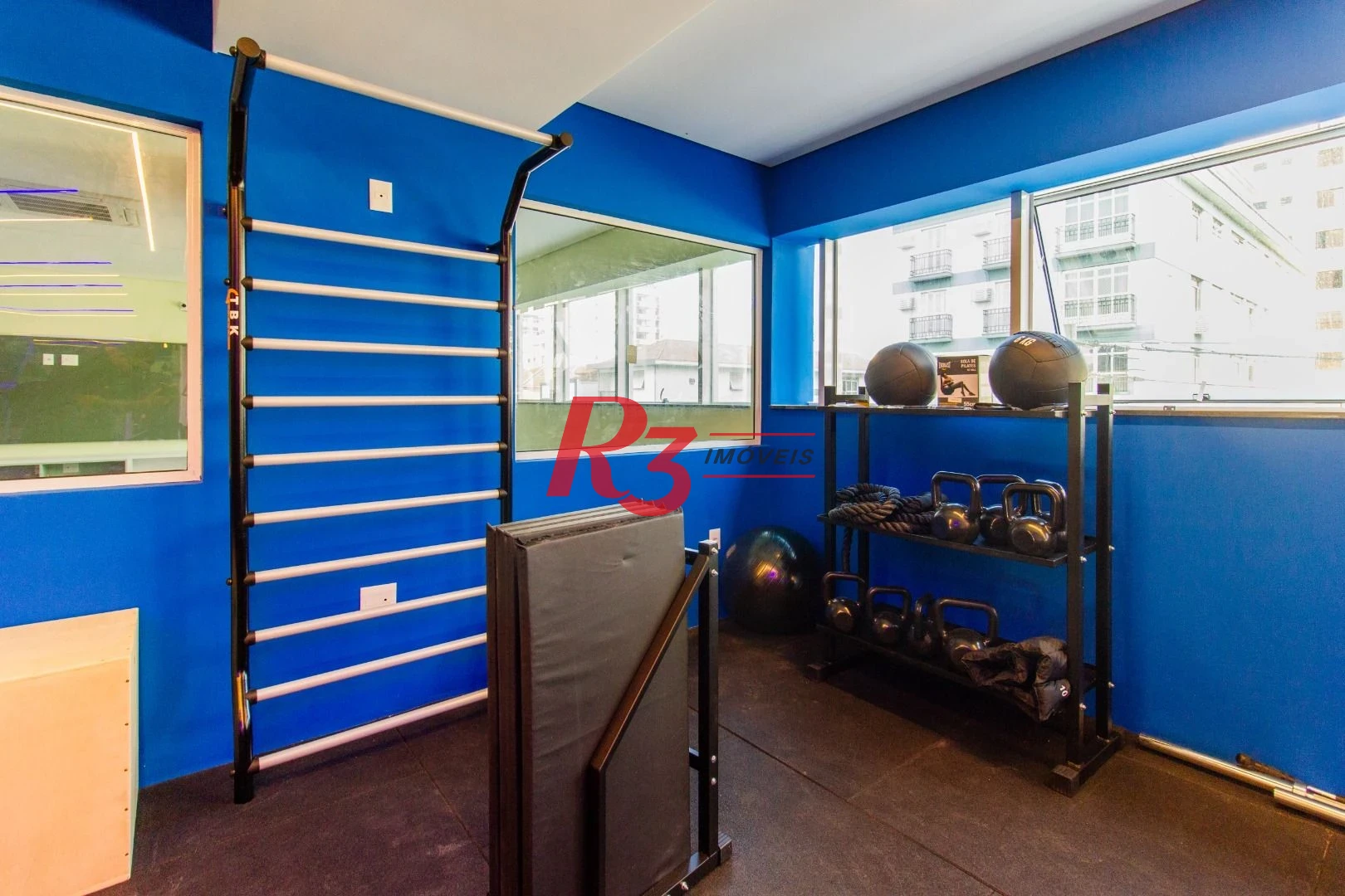 Apartamento com 2 dormitórios à venda, 99 m² por R$ 2.300.000,00 - Aparecida - Santos/SP