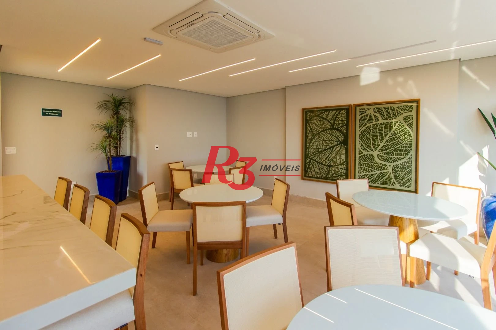Apartamento com 2 dormitórios à venda, 99 m² por R$ 2.300.000,00 - Aparecida - Santos/SP