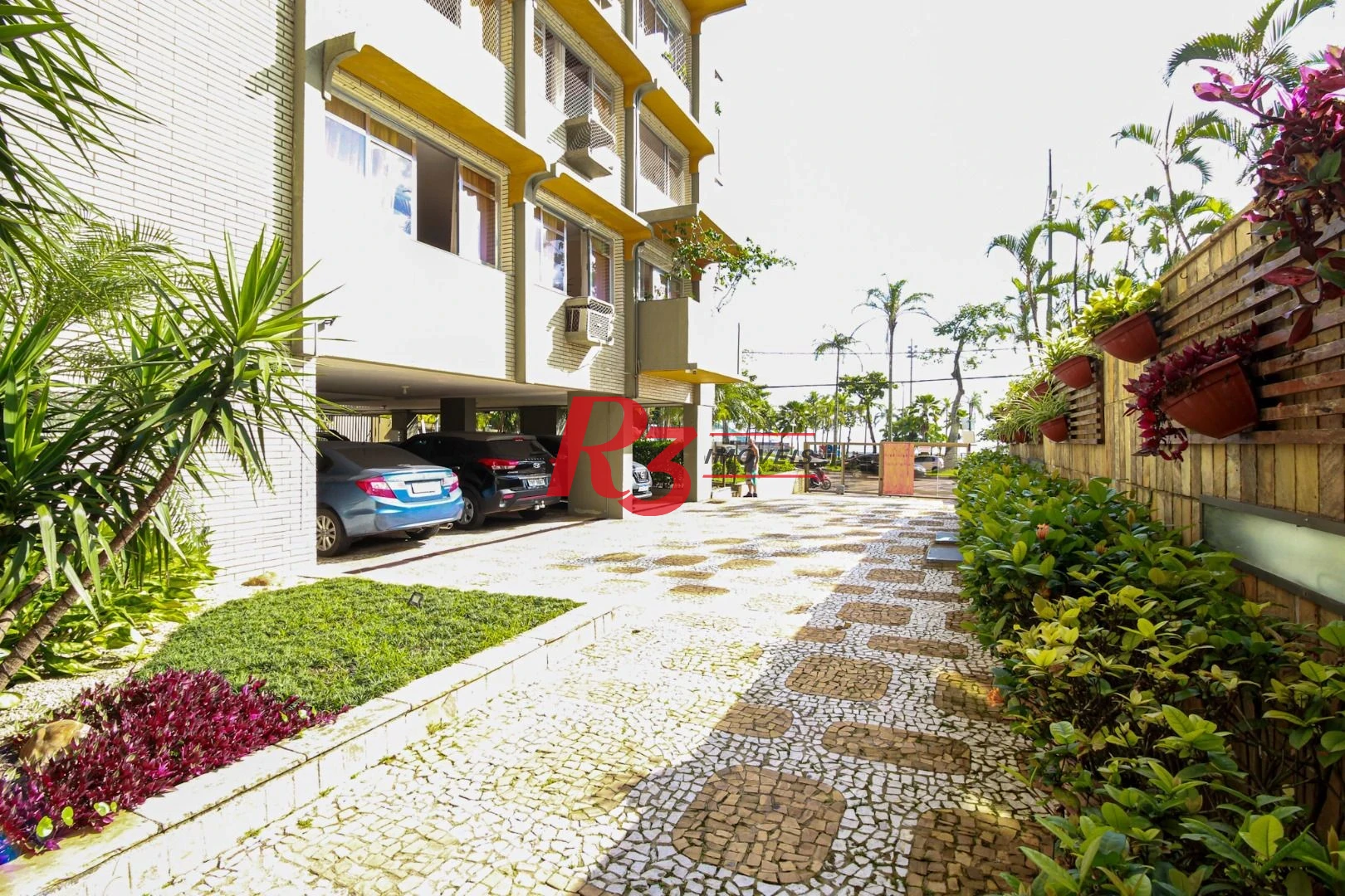 Apartamento com 3 dormitórios à venda, 163 m² por R$ 2.150.000,00 - Aparecida - Santos/SP