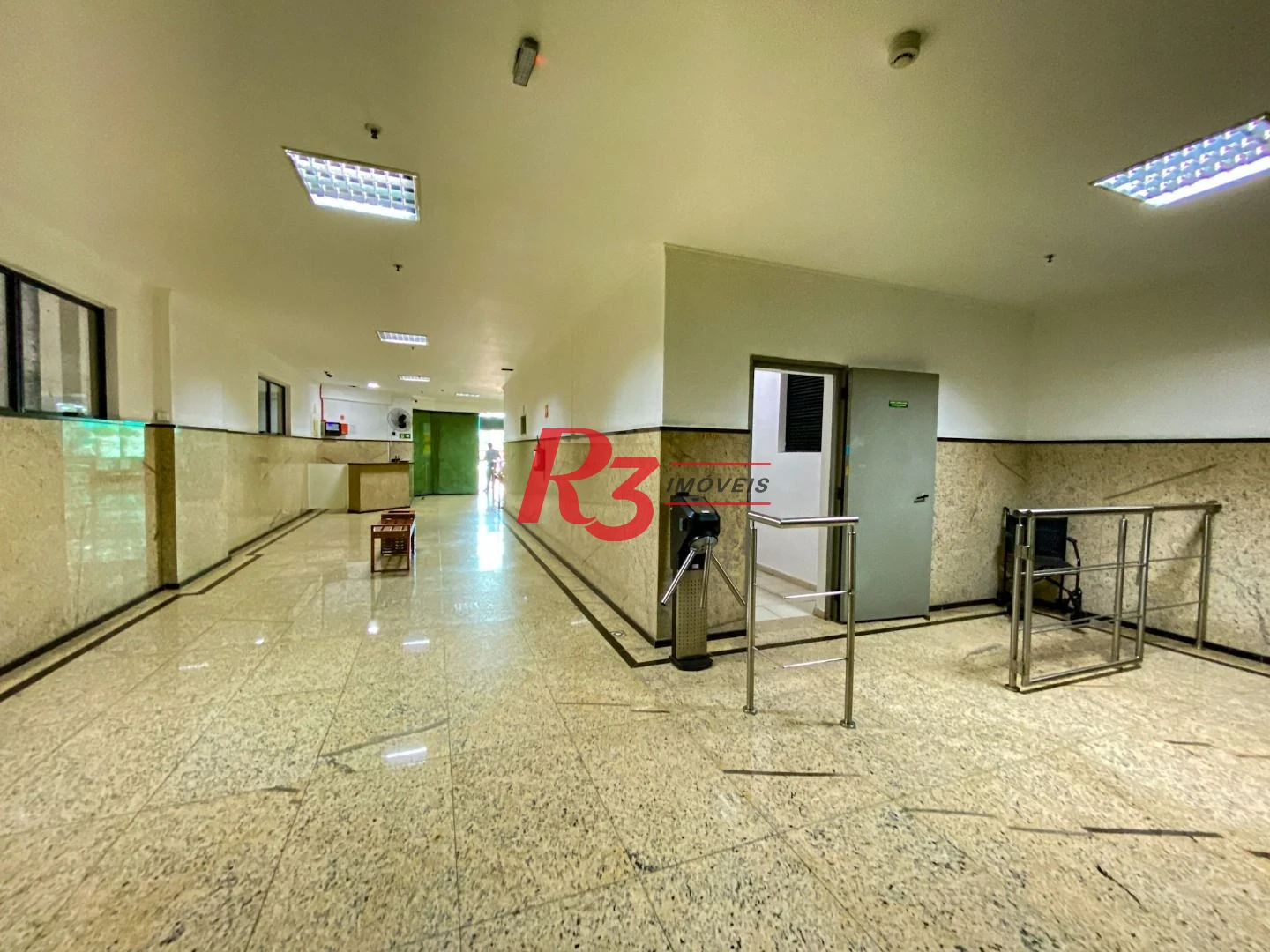Sala para alugar, 55 m² por R$ 3.000,00/mês - Centro - Santos/SP