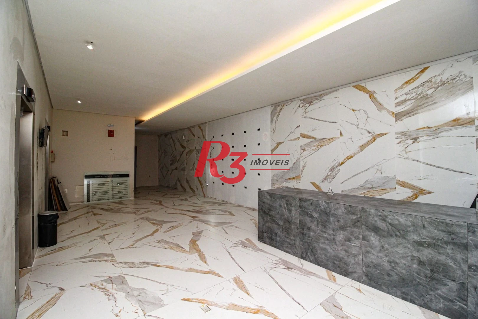 Sala comercial no Centro de Santos