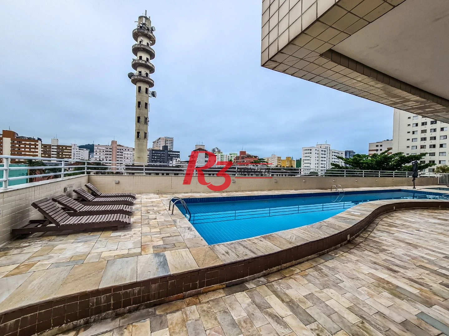Apartamento com 3 dormitórios à venda, 92 m² por R$ 899.000,00 - Encruzilhada - Santos/SP