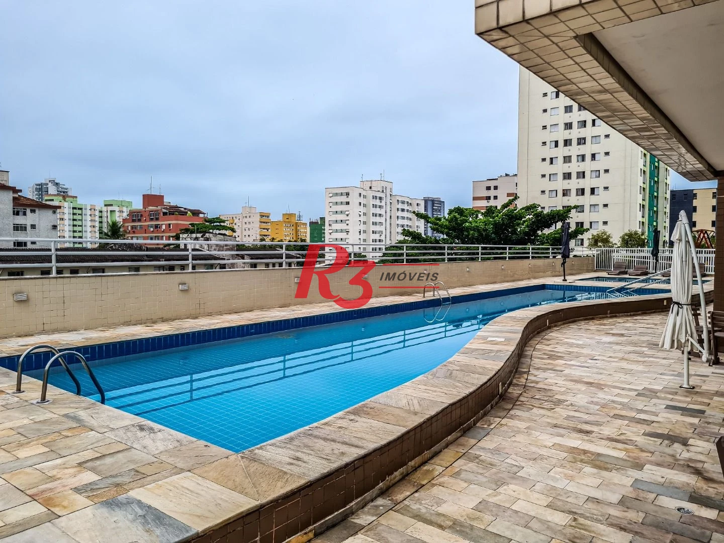 Apartamento com 3 dormitórios à venda, 92 m² por R$ 899.000,00 - Encruzilhada - Santos/SP