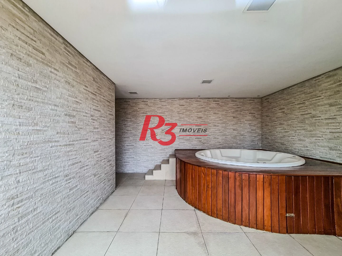 Apartamento com 3 dormitórios à venda, 92 m² por R$ 899.000,00 - Encruzilhada - Santos/SP