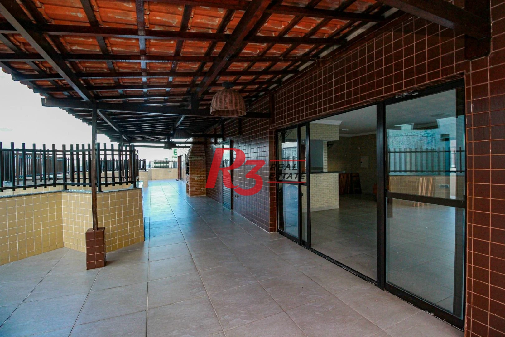 OPortunidade à venda em Santos, 1 quarto, portaria 24h, lazer completo, condição muito especial, localização ótima!!