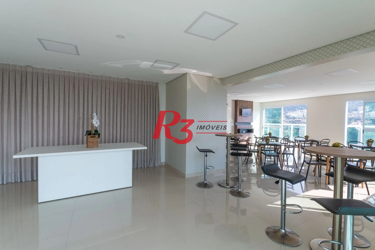 Apartamento com 1 dormitório à venda, 54 m² por R$ 665.000,00 - José Menino - Santos/SP
