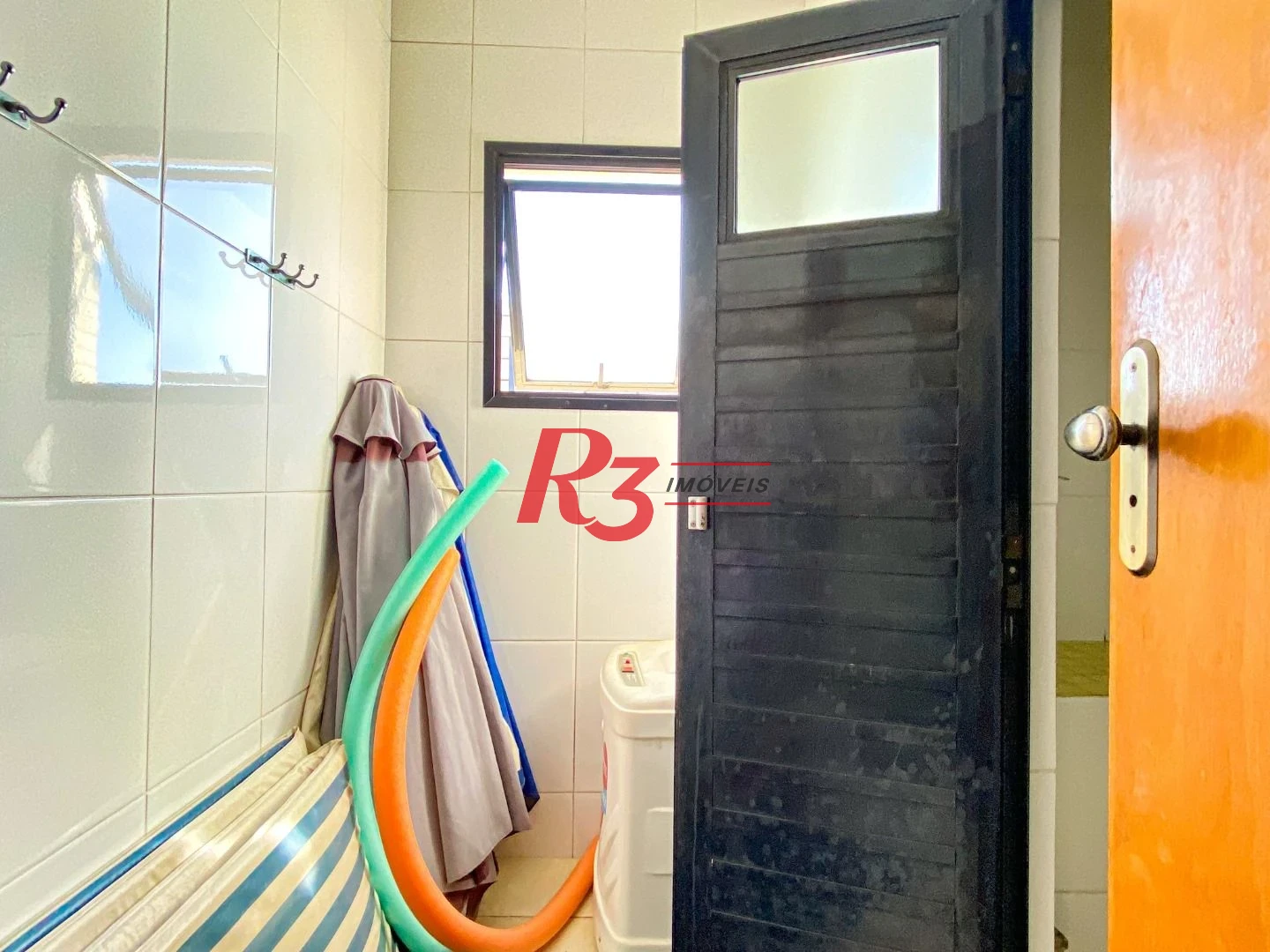 Cobertura à venda, 292 m² por R$ 3.900.000,00 - Pompéia - Santos/SP