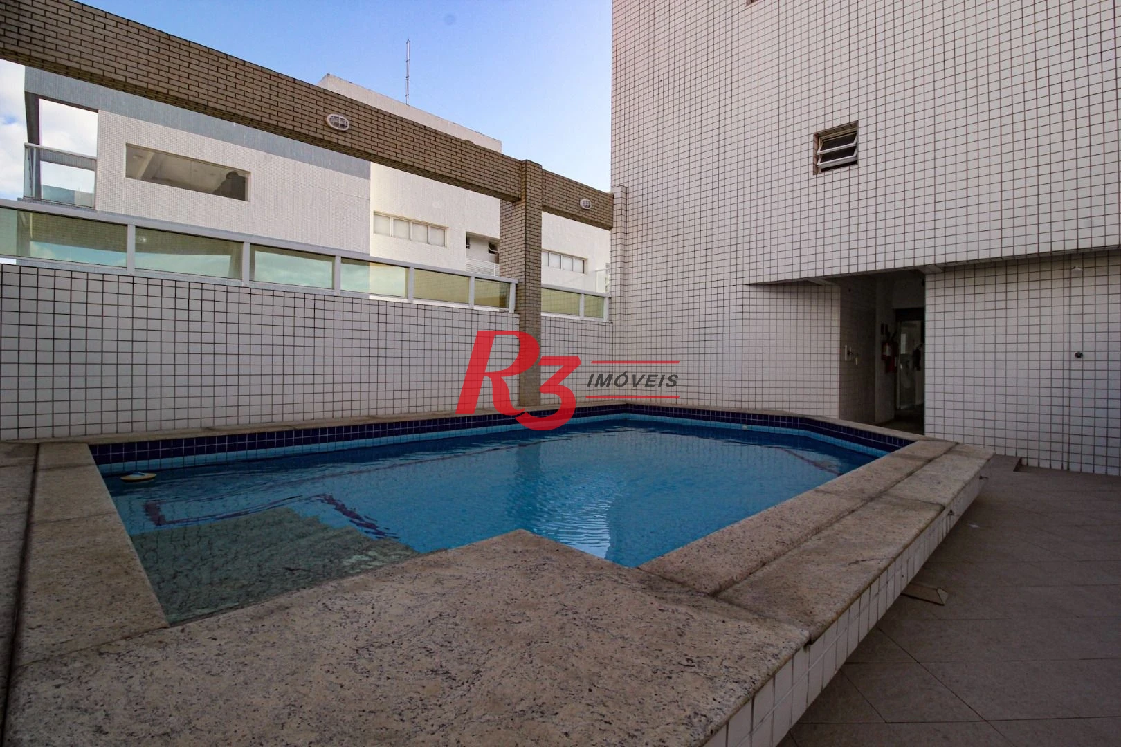 Apartamento com 3 dormitórios à venda, 139 m² por R$ 1.330.000,00 - Pompéia - Santos/SP