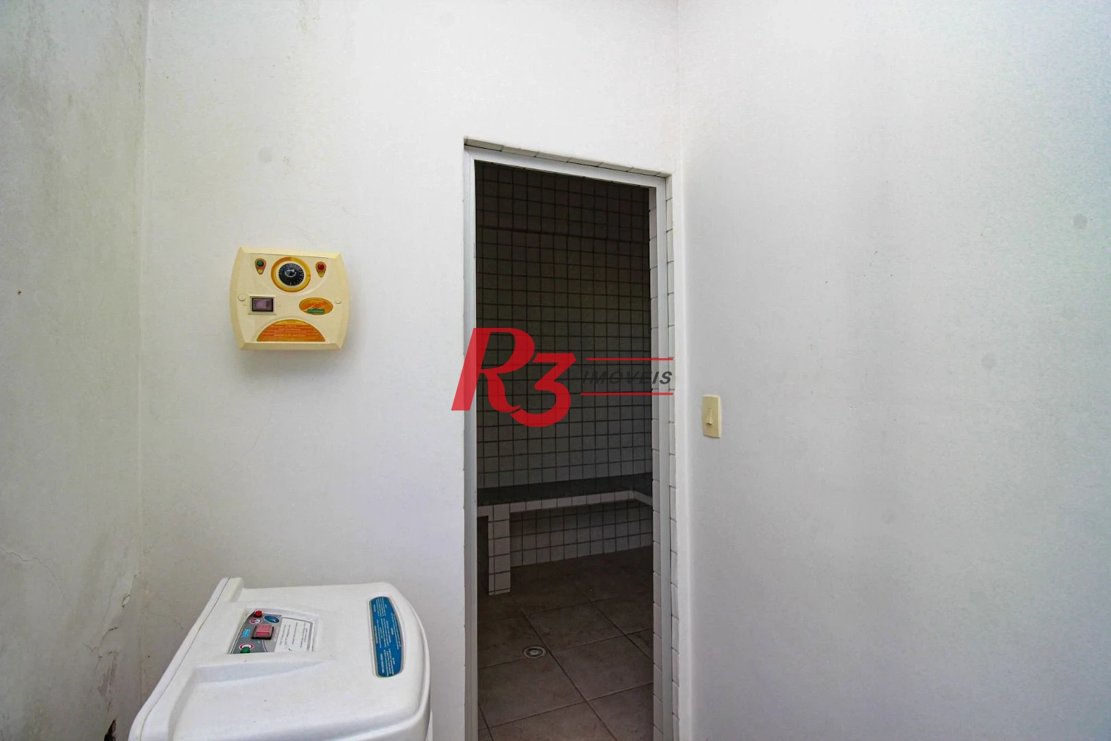 Apartamento com 3 dormitórios à venda, 139 m² por R$ 1.330.000,00 - Pompéia - Santos/SP