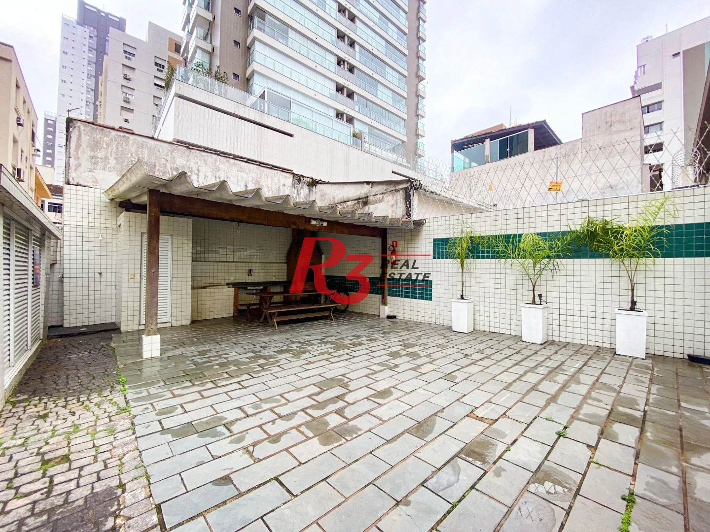 Cobertura com 4 dormitórios à venda, 255 m² por R$ 1.900.000,00 - Boqueirão - Santos/SP