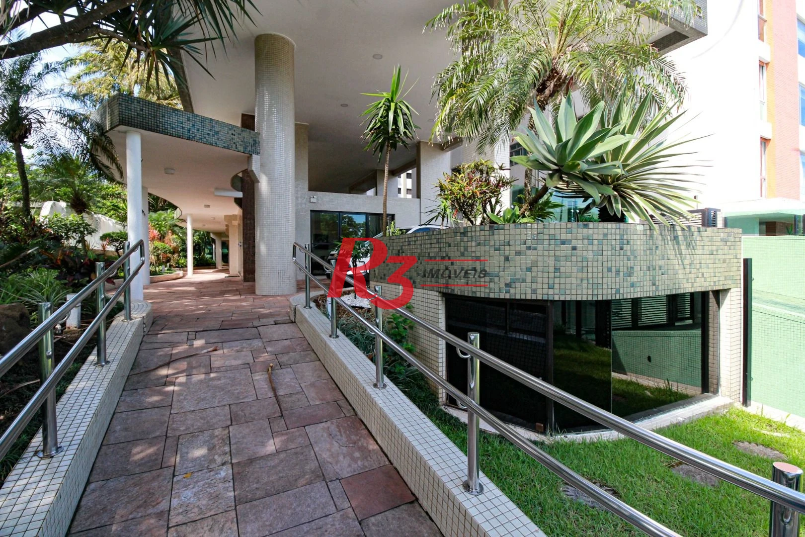 Apartamento com 4 dormitórios à venda, 245 m² por R$ 5.320.000,00 - Boqueirão - Santos/SP