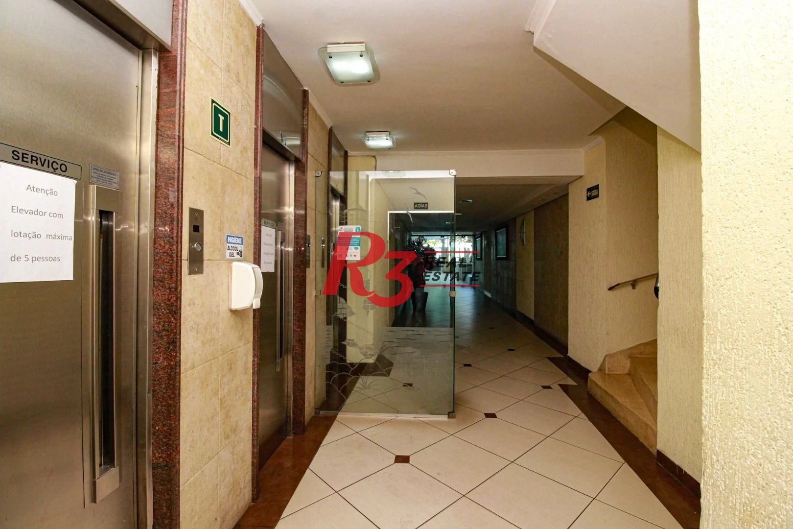 Kitnet com 1 dormitório para alugar, 38 m² por R$ 2.800,00/mês - Aparecida - Santos/SP