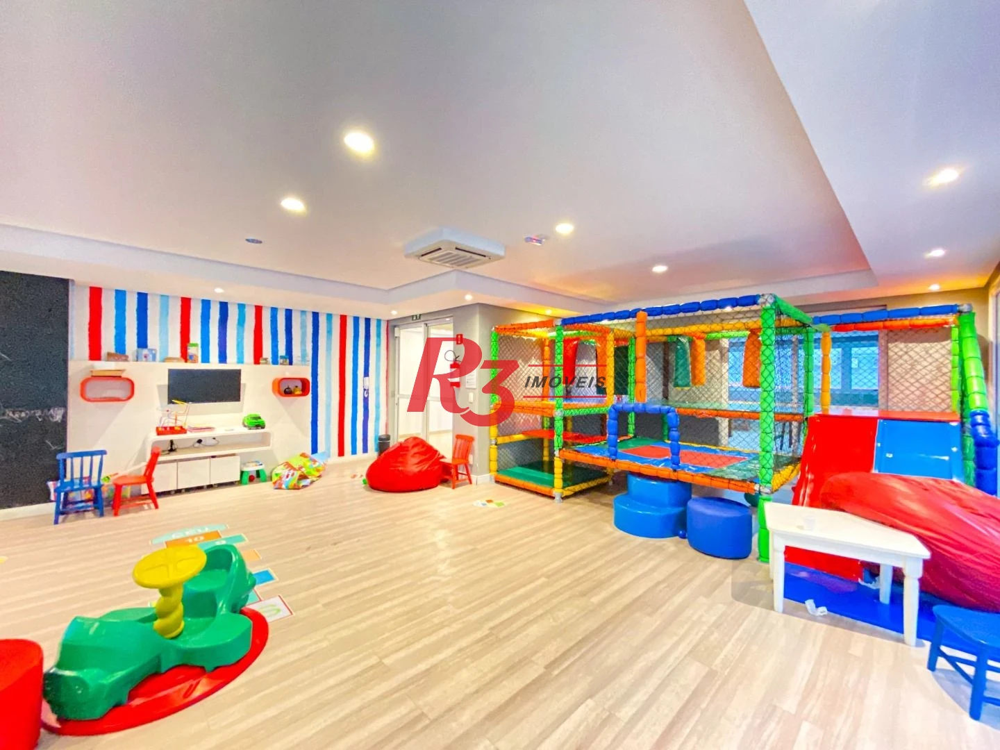Apartamento à venda, 171 m² por R$ 2.790.000,00 - Embaré - Santos/SP