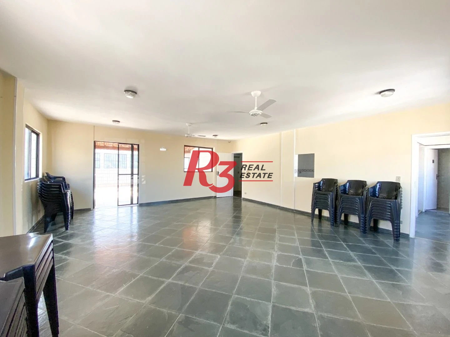 Apartamento à venda, 90 m² por R$ 425.000,00 - Marapé - Santos/SP
