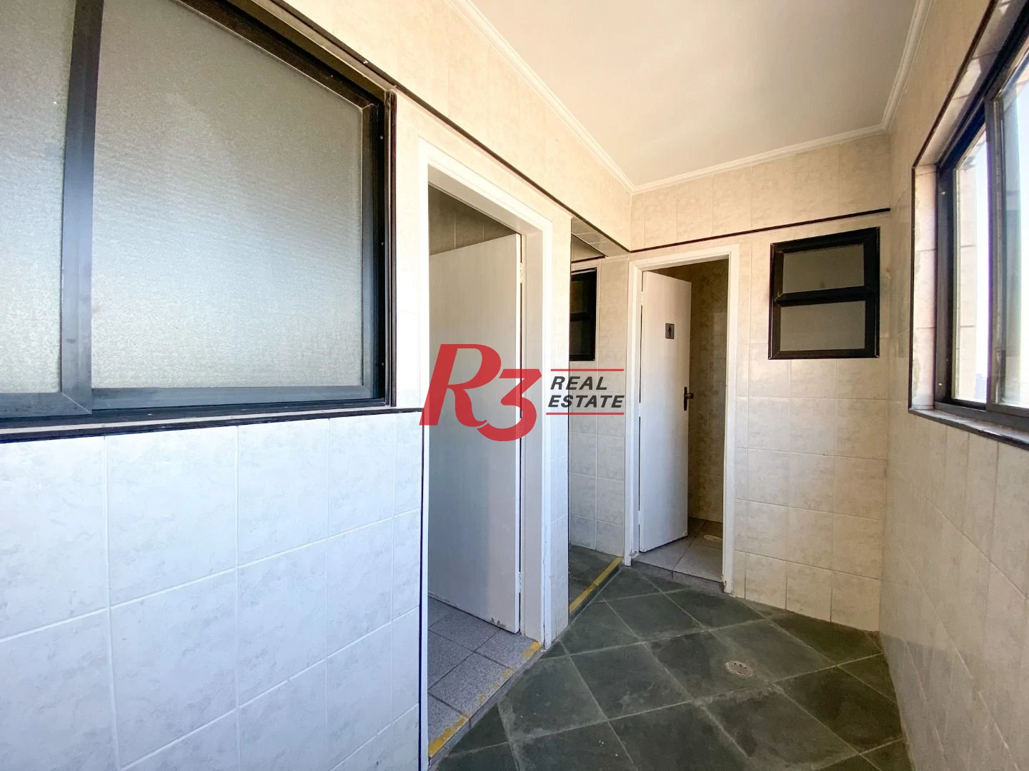Apartamento à venda, 90 m² por R$ 425.000,00 - Marapé - Santos/SP