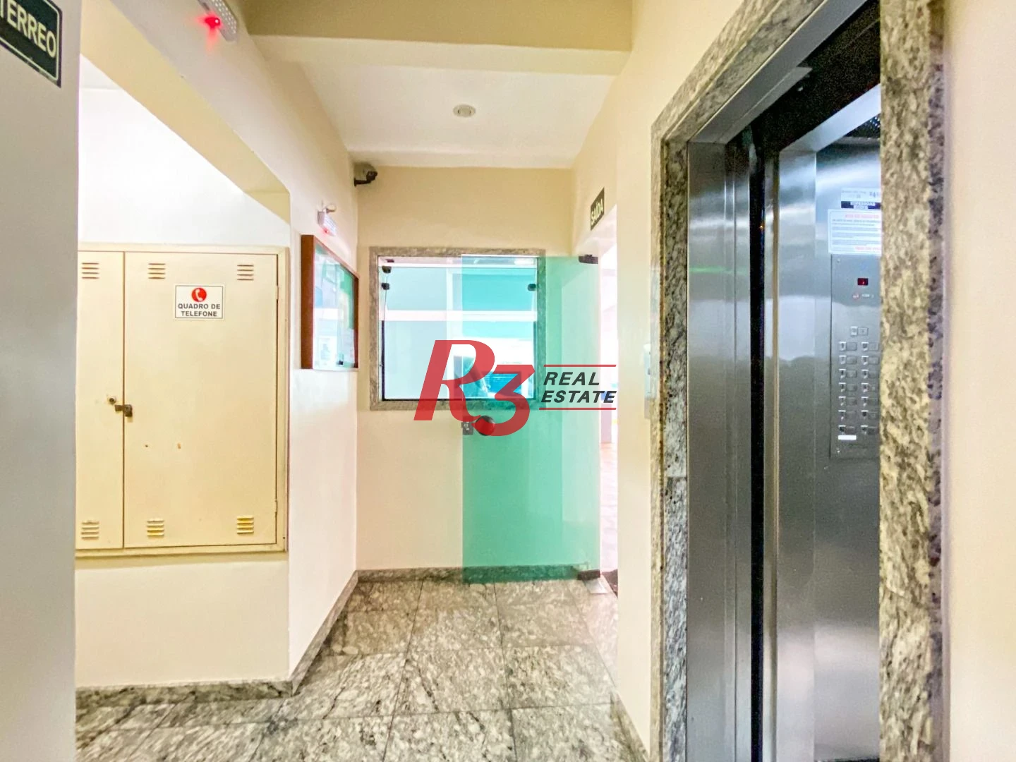 Apartamento à venda, 90 m² por R$ 425.000,00 - Marapé - Santos/SP