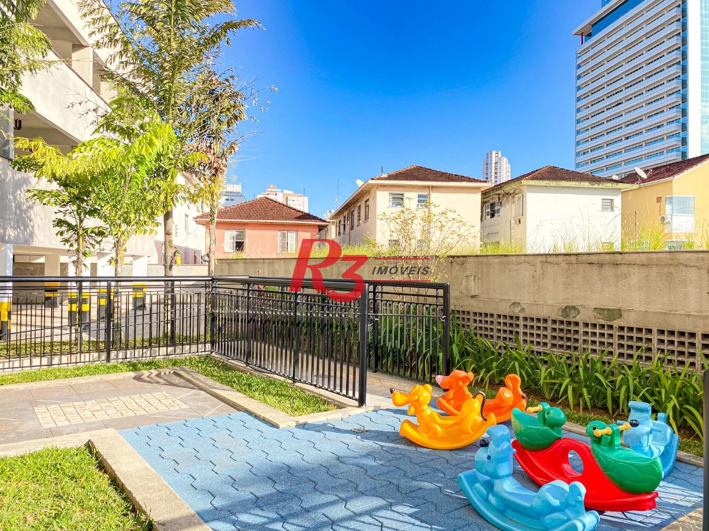 Apartamento com 3 dormitórios à venda, 80 m² por R$ 800.000,00 - Gonzaga - Santos/SP