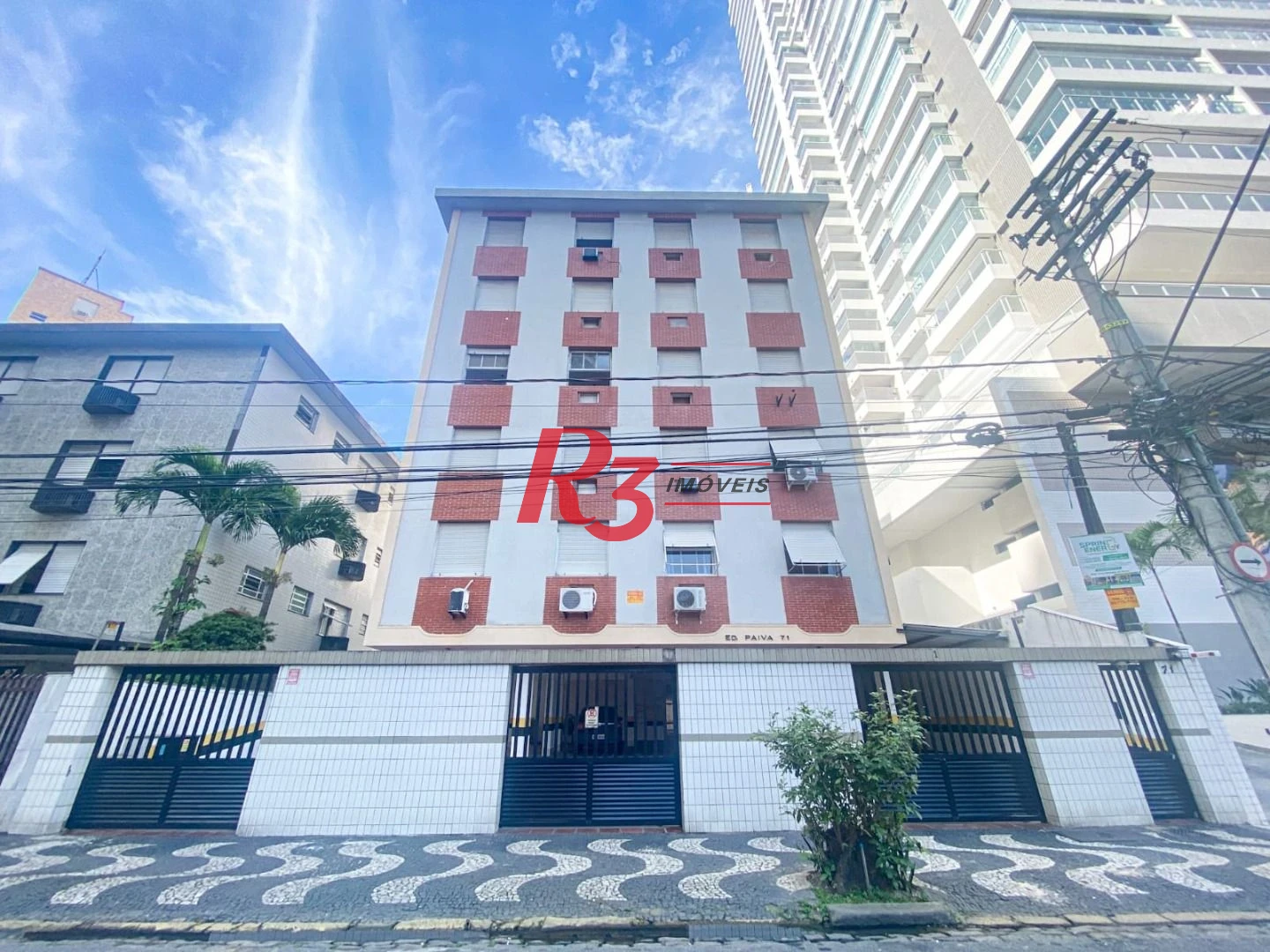 Apartamento com 2 dormitórios à venda, 91 m² por R$ 620.000,00 - Gonzaga - Santos/SP