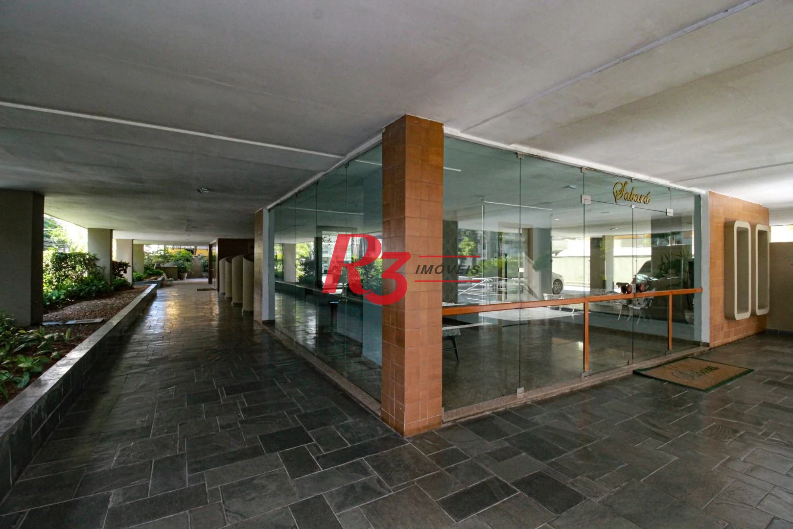 Apartamento com 3 dormitórios à venda, 145 m² por R$ 2.100.000,00 - Boqueirão - Santos/SP