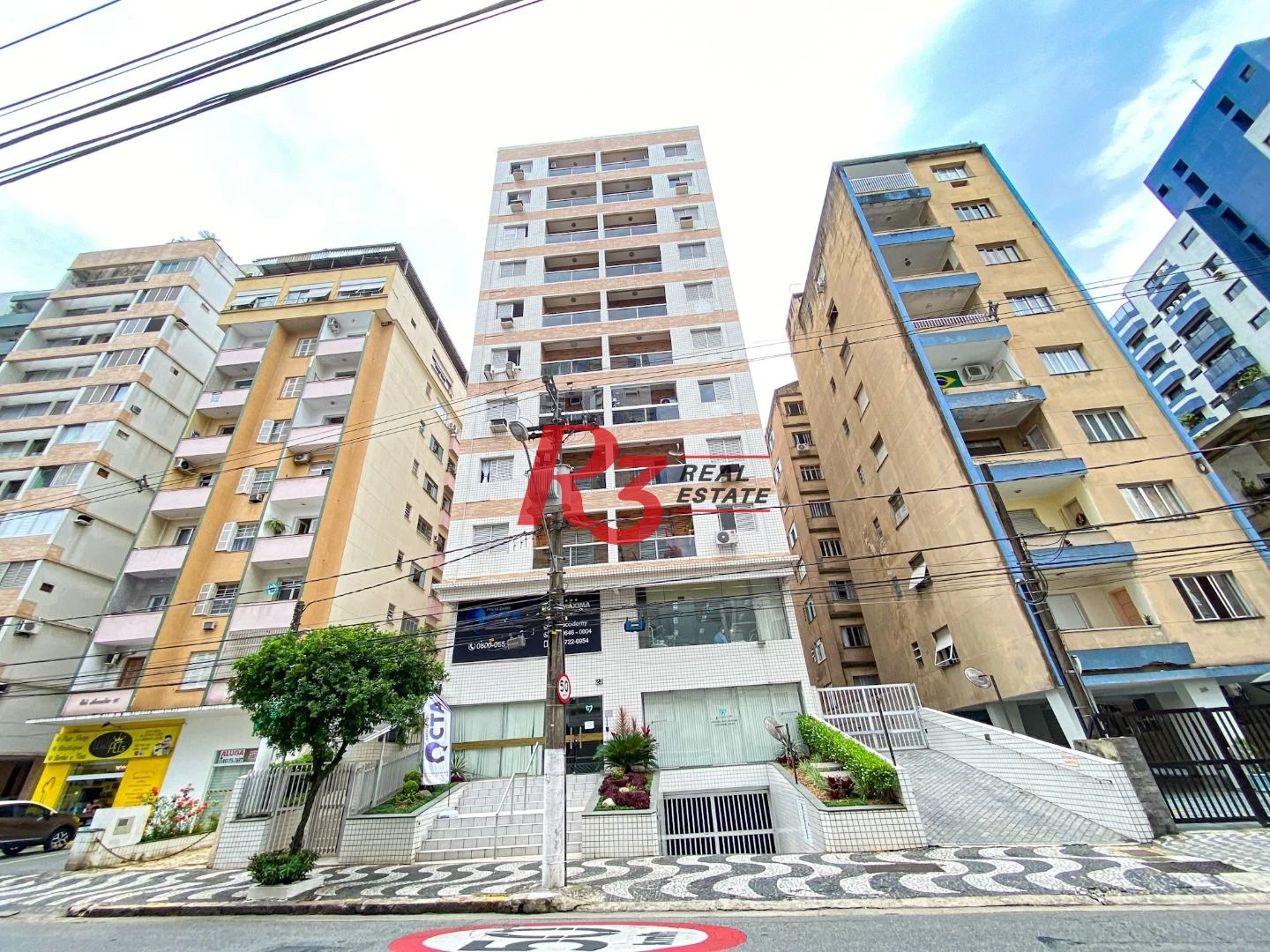 Apartamento com 1 quarto para alugar, 65 m² por R$ 3.870/mês - Boqueirão - Santos/SP