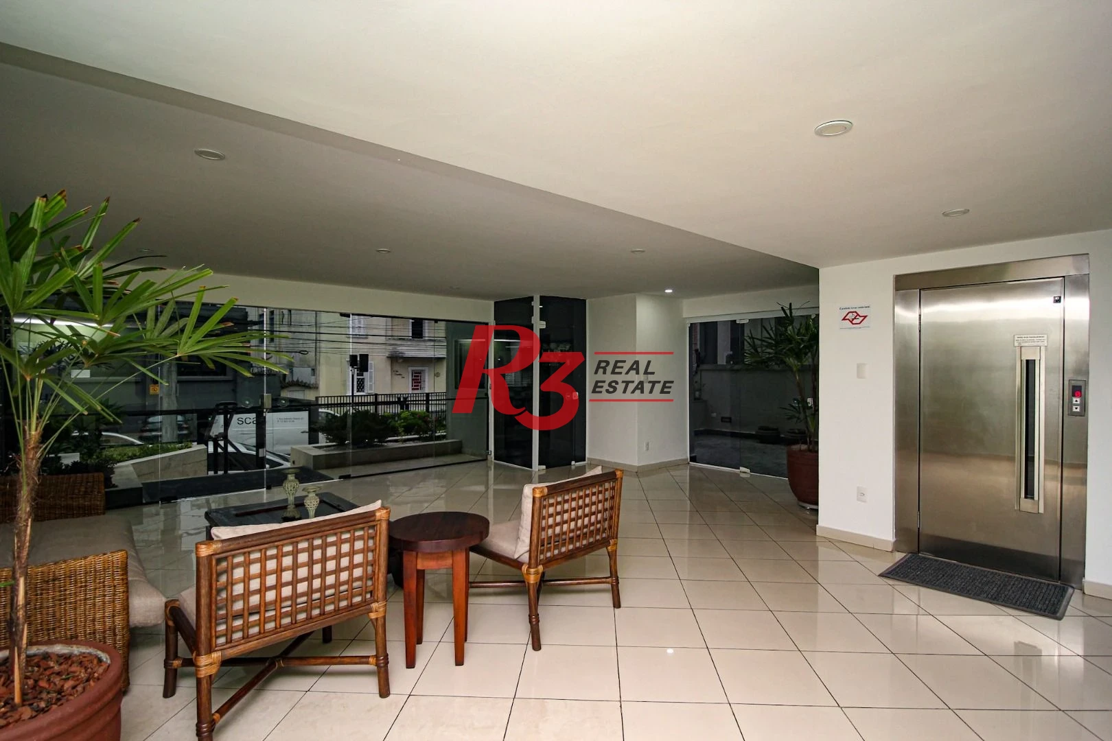 Apartamento com 3 dormitórios à venda, 228 m² por R$ 1.350.000,00 - Boqueirão - Santos/SP