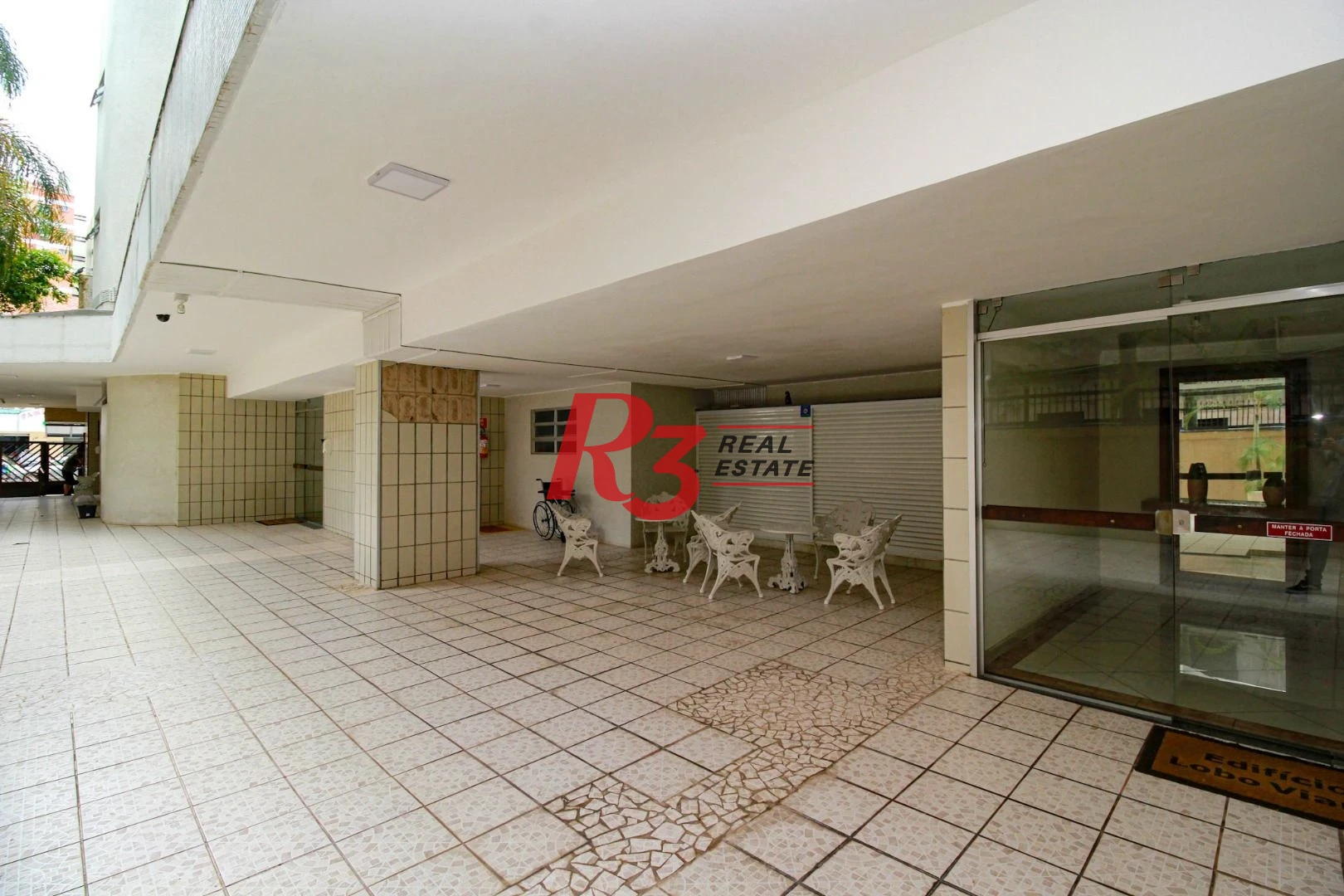 Apartamento com 2 dormitórios à venda, 110 m² por R$ 390.000,00 - Boqueirão - Santos/SP