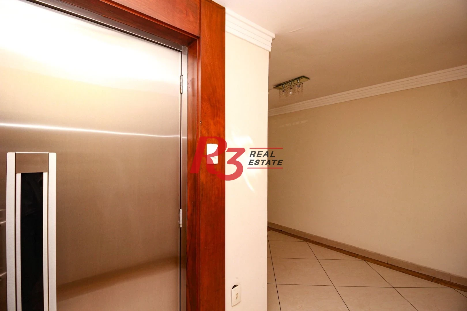 Apartamento com 2 dormitórios à venda, 110 m² por R$ 390.000,00 - Boqueirão - Santos/SP