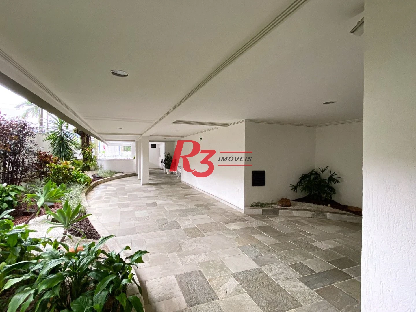 Apartamento para alugar, 48 m² por R$ 3.750,02/mês - José Menino - Santos/SP