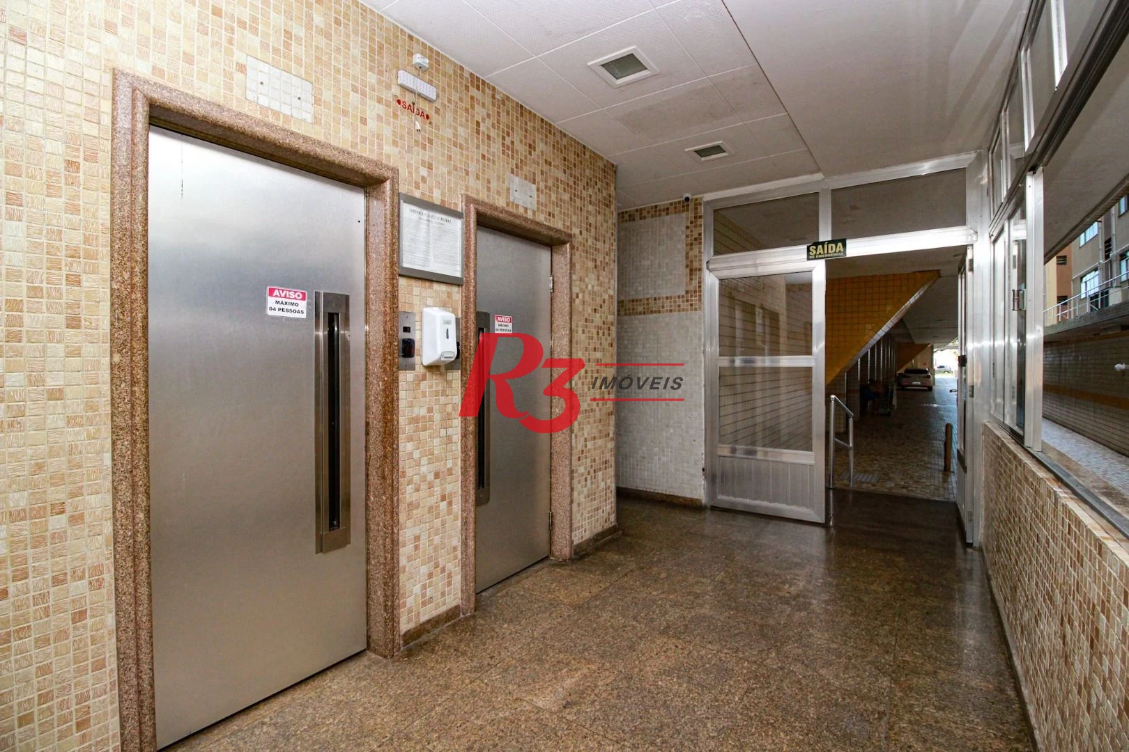 Apartamento com 1 dormitório para alugar, 44 m² por R$ 4.150,00/mês - José Menino - Santos/SP