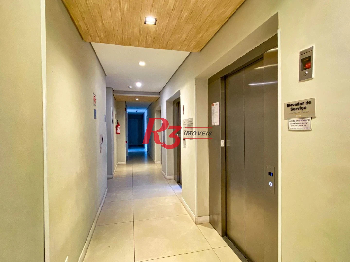 Apartamento com 2 dormitórios à venda, 45 m² por R$ 301.000,00 - Castelo - Santos/SP